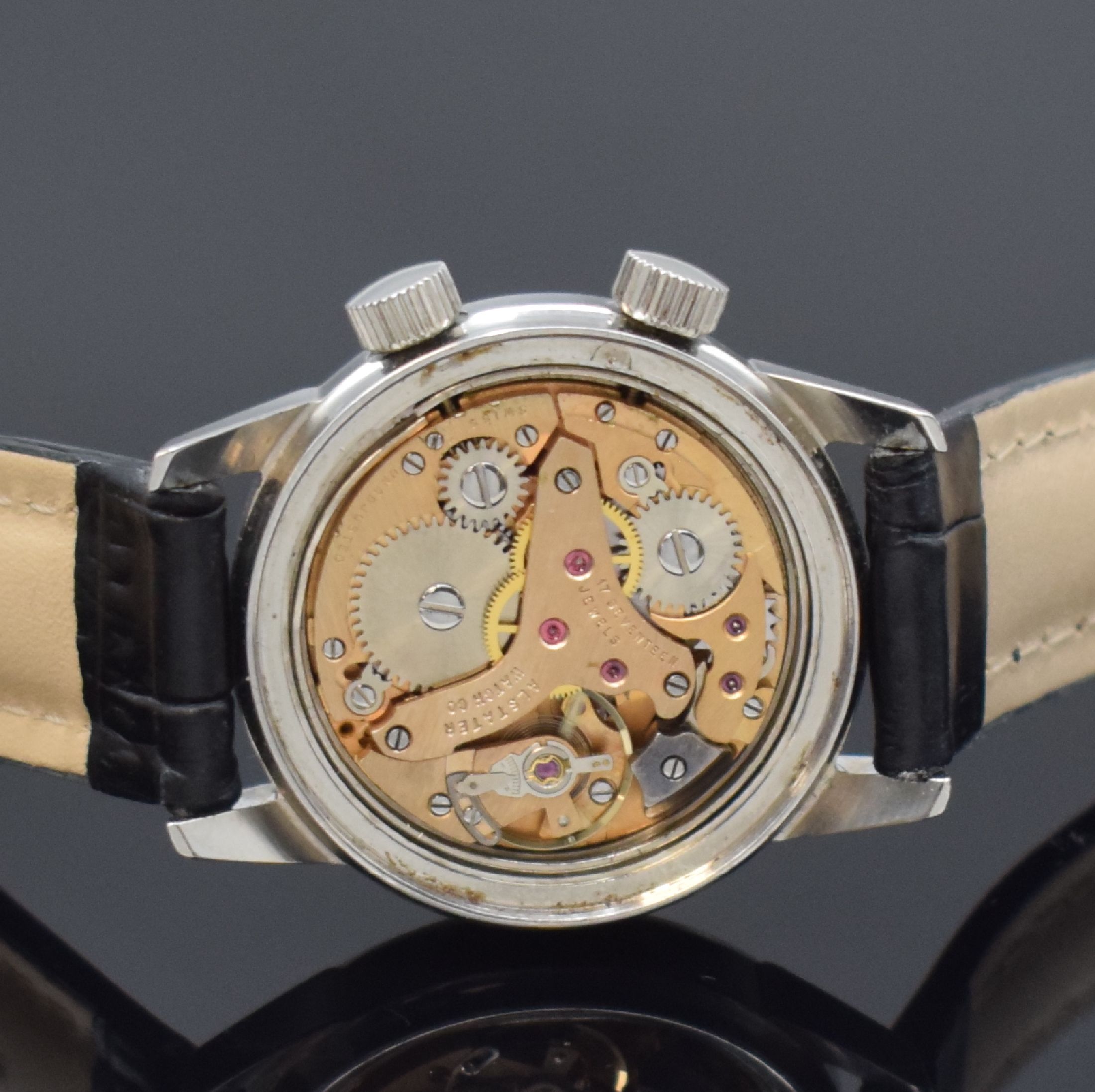 Detail e: WAKMANN 2 Armbandwecker Kaliber AS 1931, Schweiz um 1970, Handaufzug, 2-tlg. Geh. m. verschr. Stahlböden, 1) blaues Zifferbl., silb. Indizes u. ...