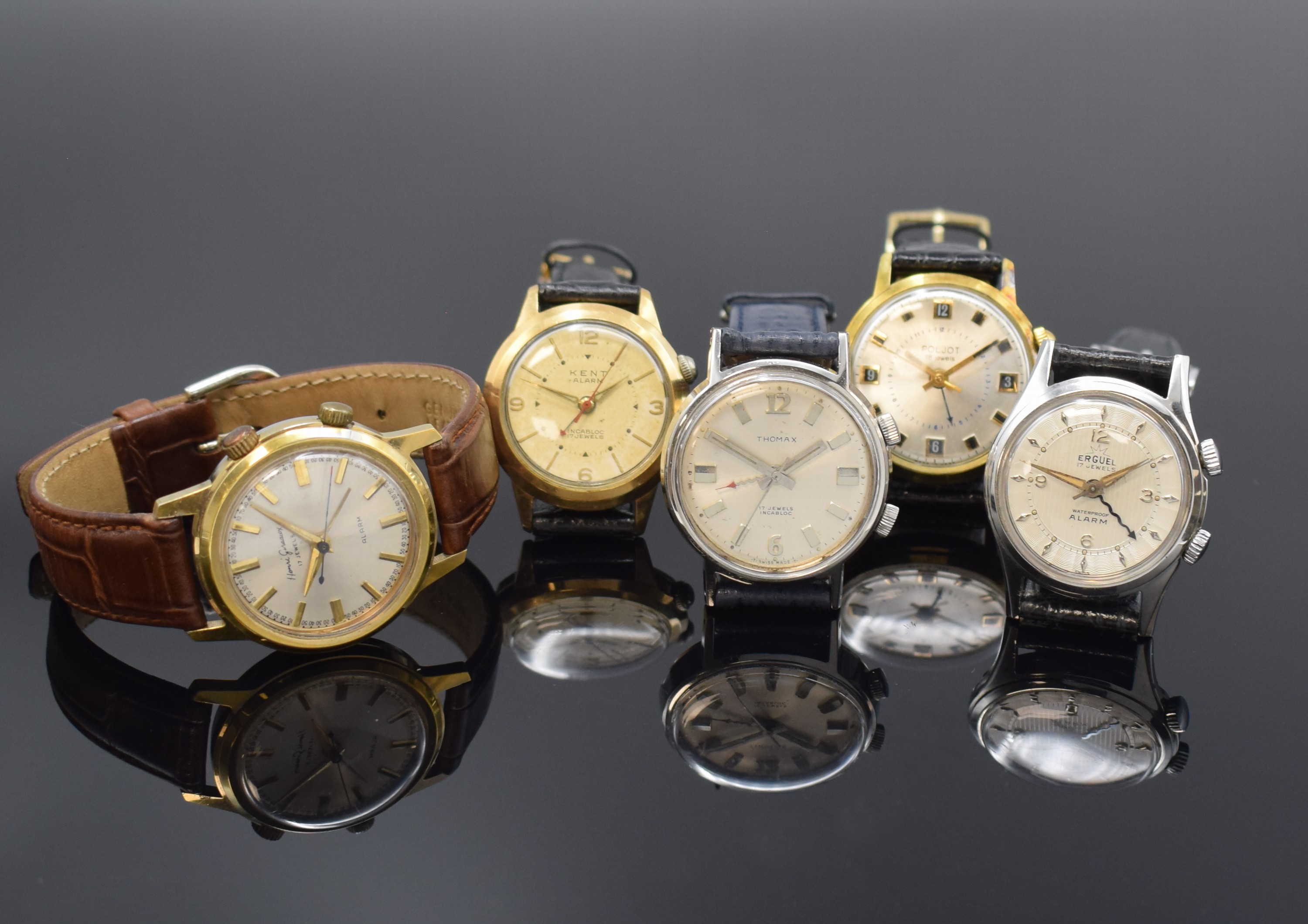 5 Armbandwecker, Schweiz / UDSSR ca. 1950 - 1970, Handaufzug, verschr. Geh. m. Stahlböden, 3 x verg., 2 x Stahl, silb. Zifferblätter teils pat., 3 ...