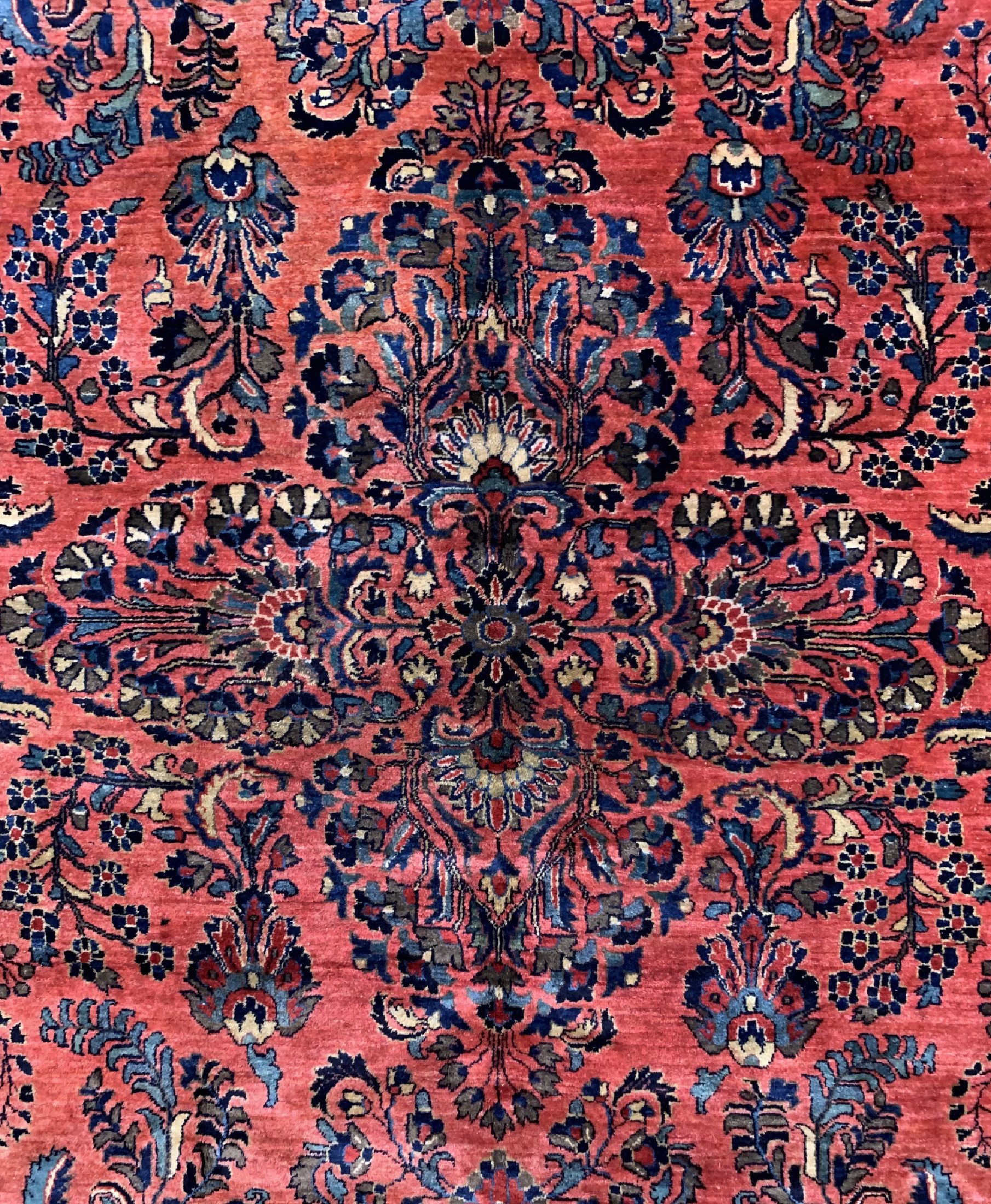 Detail c: Us Re-Import Sarogh, Persien, um 1920, Wolle auf Baumwolle, ca. 349 x 274 cm, EHZ: 2-3