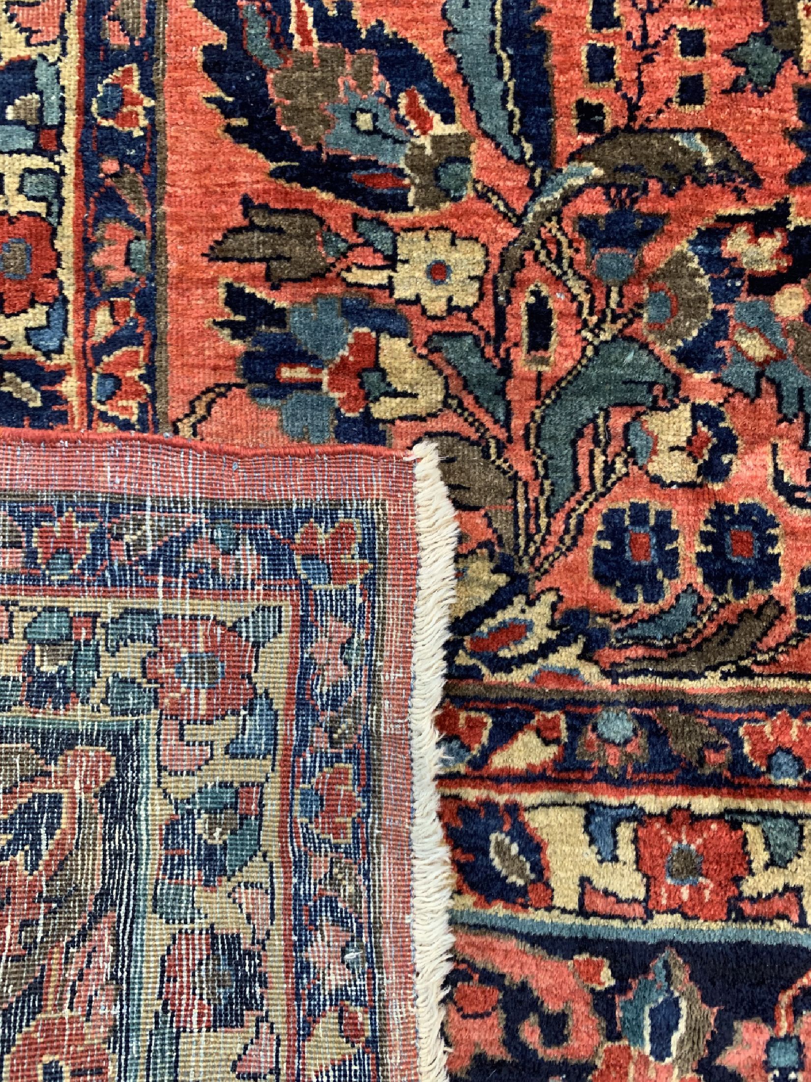 Detail d: Us Re-Import Sarogh, Persien, um 1920, Wolle auf Baumwolle, ca. 349 x 274 cm, EHZ: 2-3