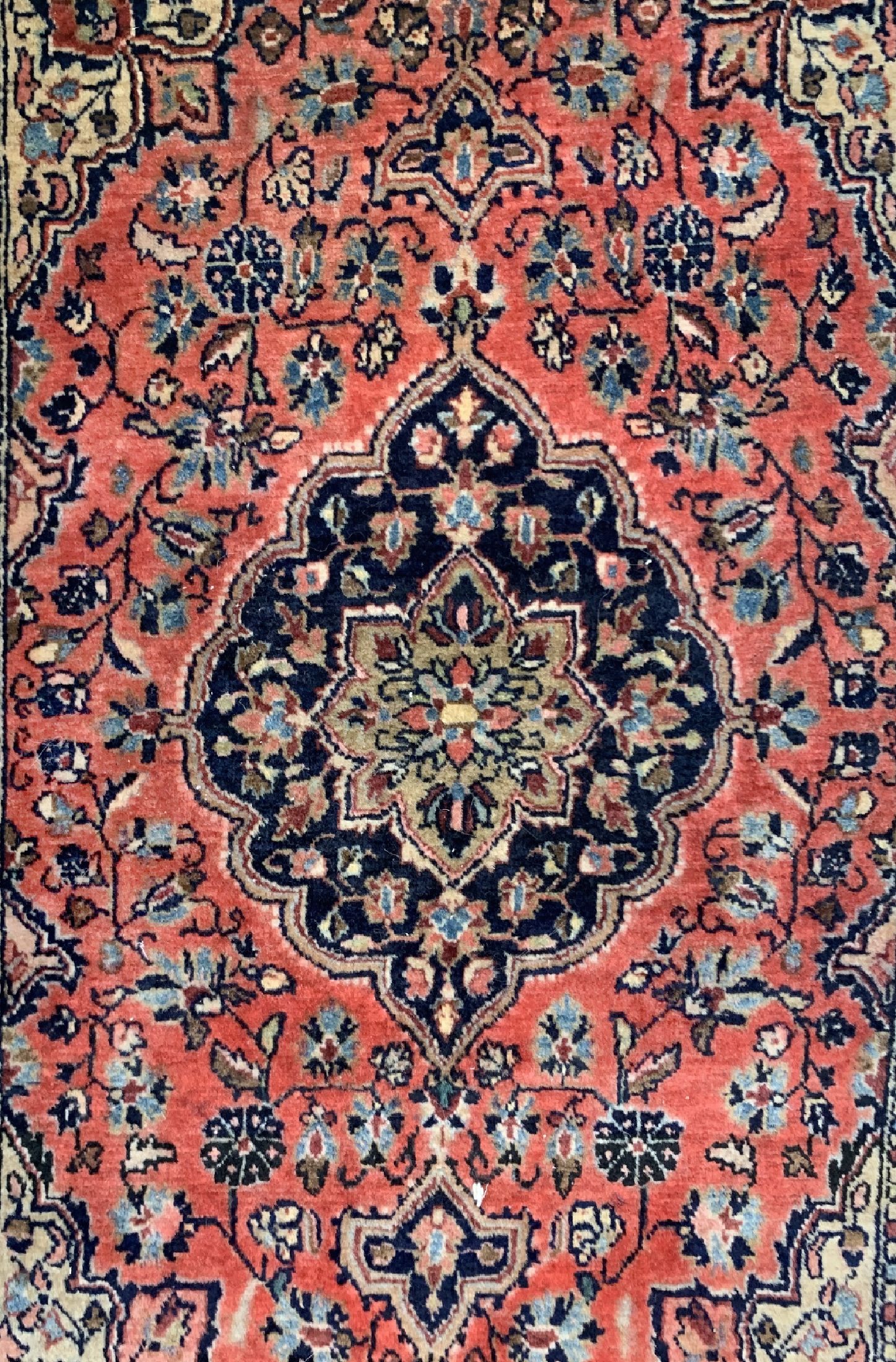 Detail g: 4 Poschtis, 3 Us Re-Import Sarogh, Persien, um 1920, Wolle auf Baumwolle, ca, 80 x 60 cm, EHZ: 2 & Rosenbidjar, Persien, ca. 50 Jahre, Wolle auf ...