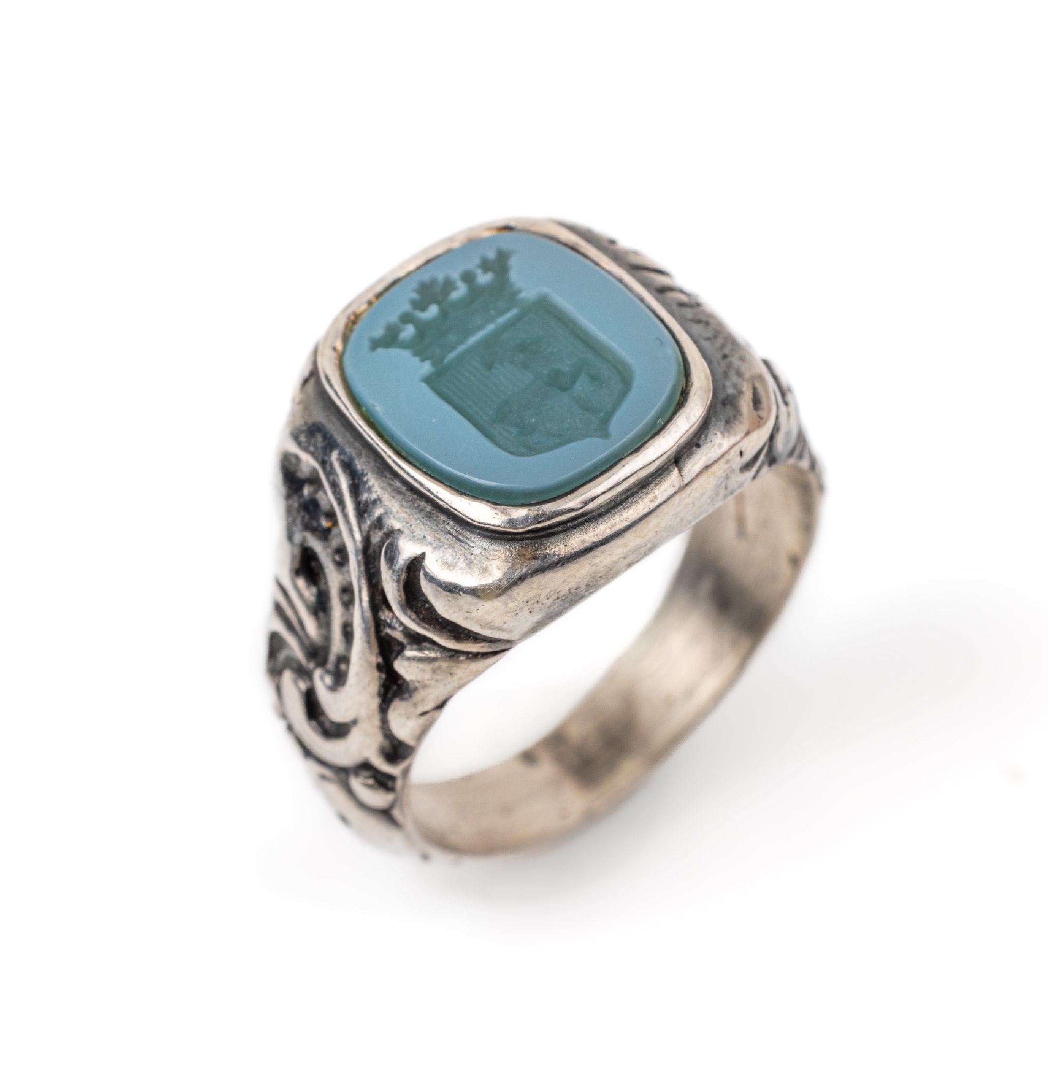 Siegelring, 835er Silber, Lagenachat Idar Oberstein um 1900, Wappenschild mit Bürgerkrone, Ringschultern reich grav., RW 57,mit Etui, Siegelabdruck ...