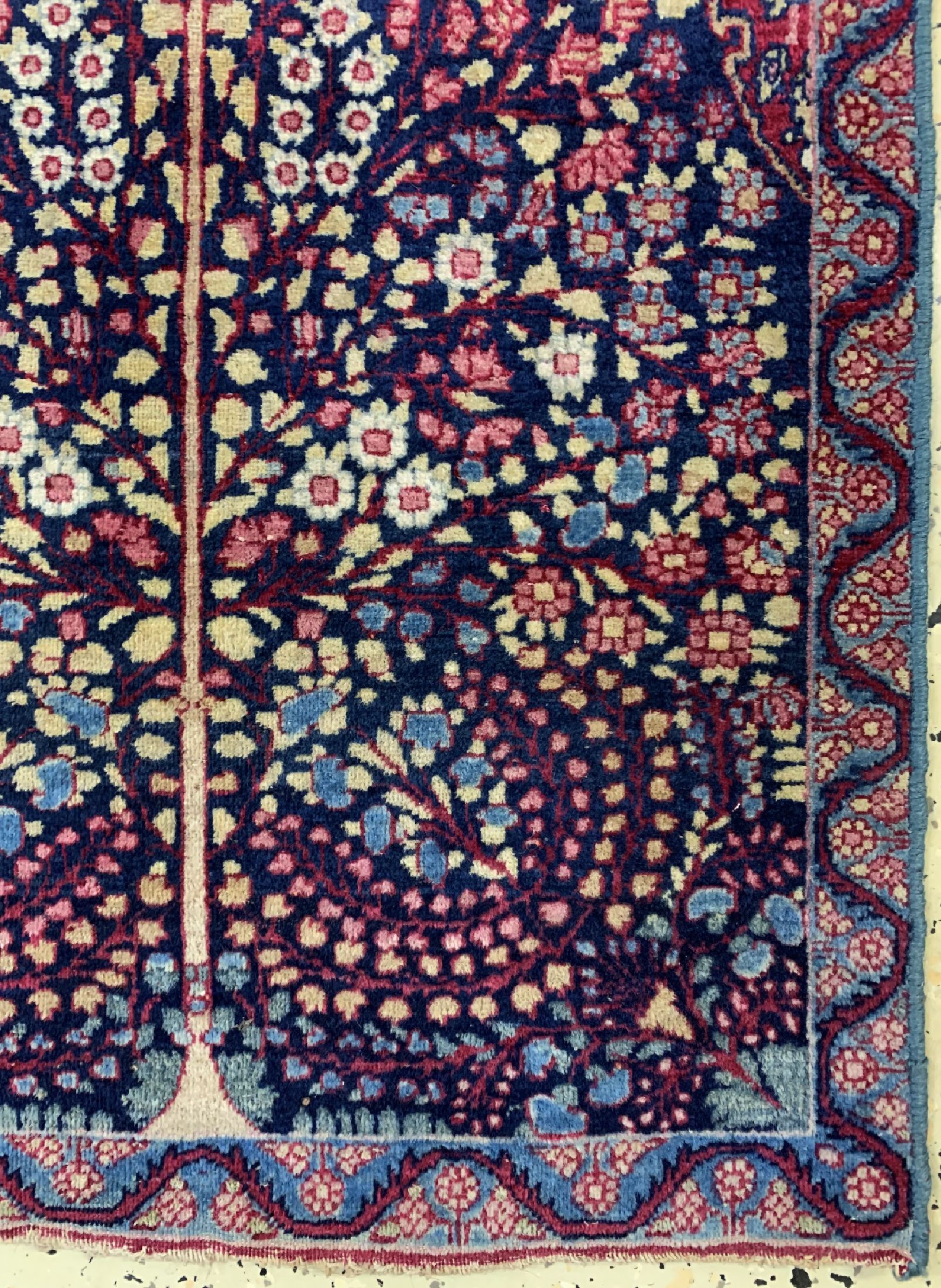 Detail a: Antiker Kerman Lawar, Persien, um 1900, Wolle auf Baumwolle, ca. 70 x 60 cm, EHZ: 2