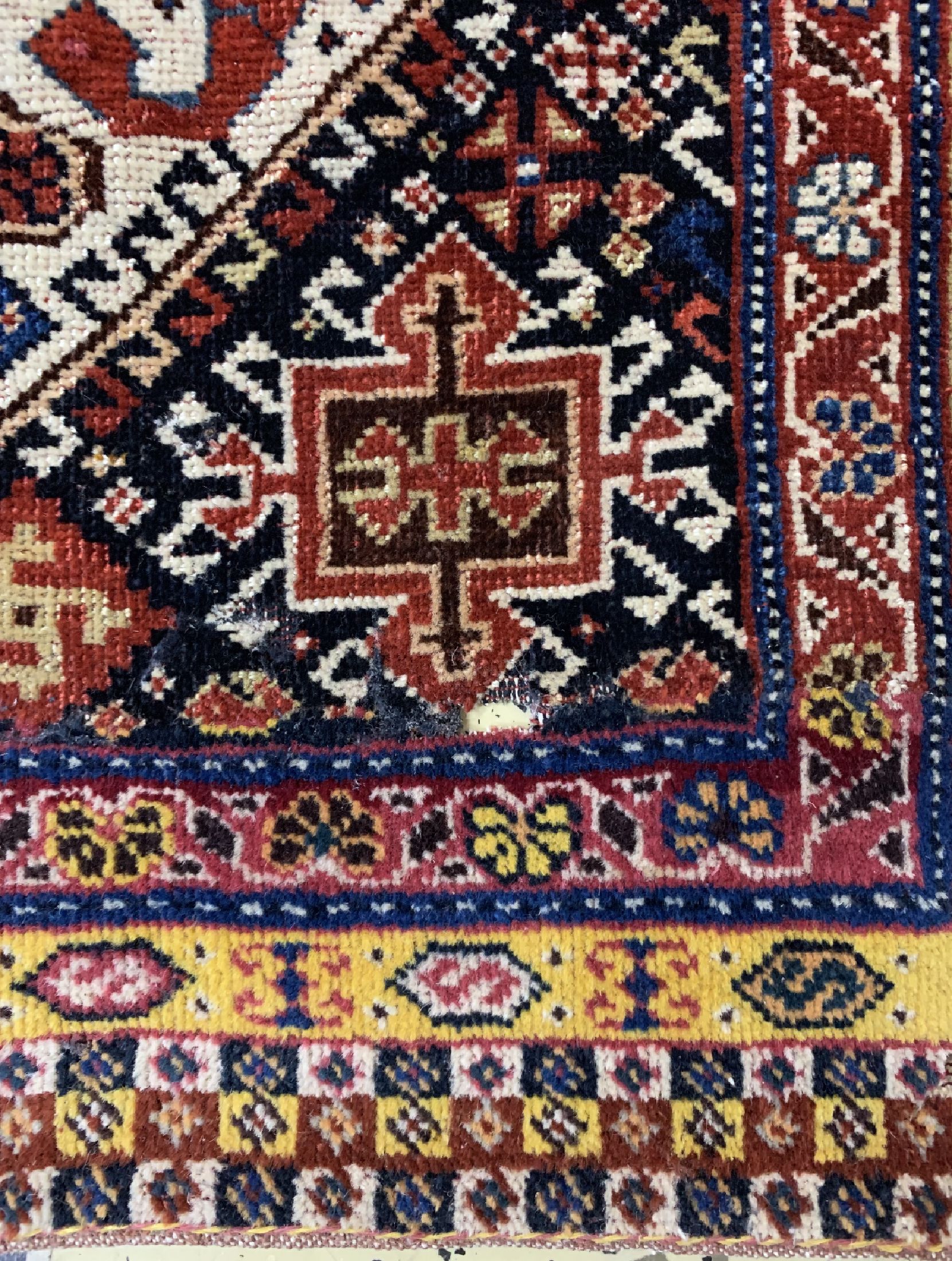Detail d: 2 Antiker Taschenfront, Persien, um 1900, Wolle auf Wolle, ca. 87 x 60 cm & ca. 62 x 62 cm, EHZ: 4