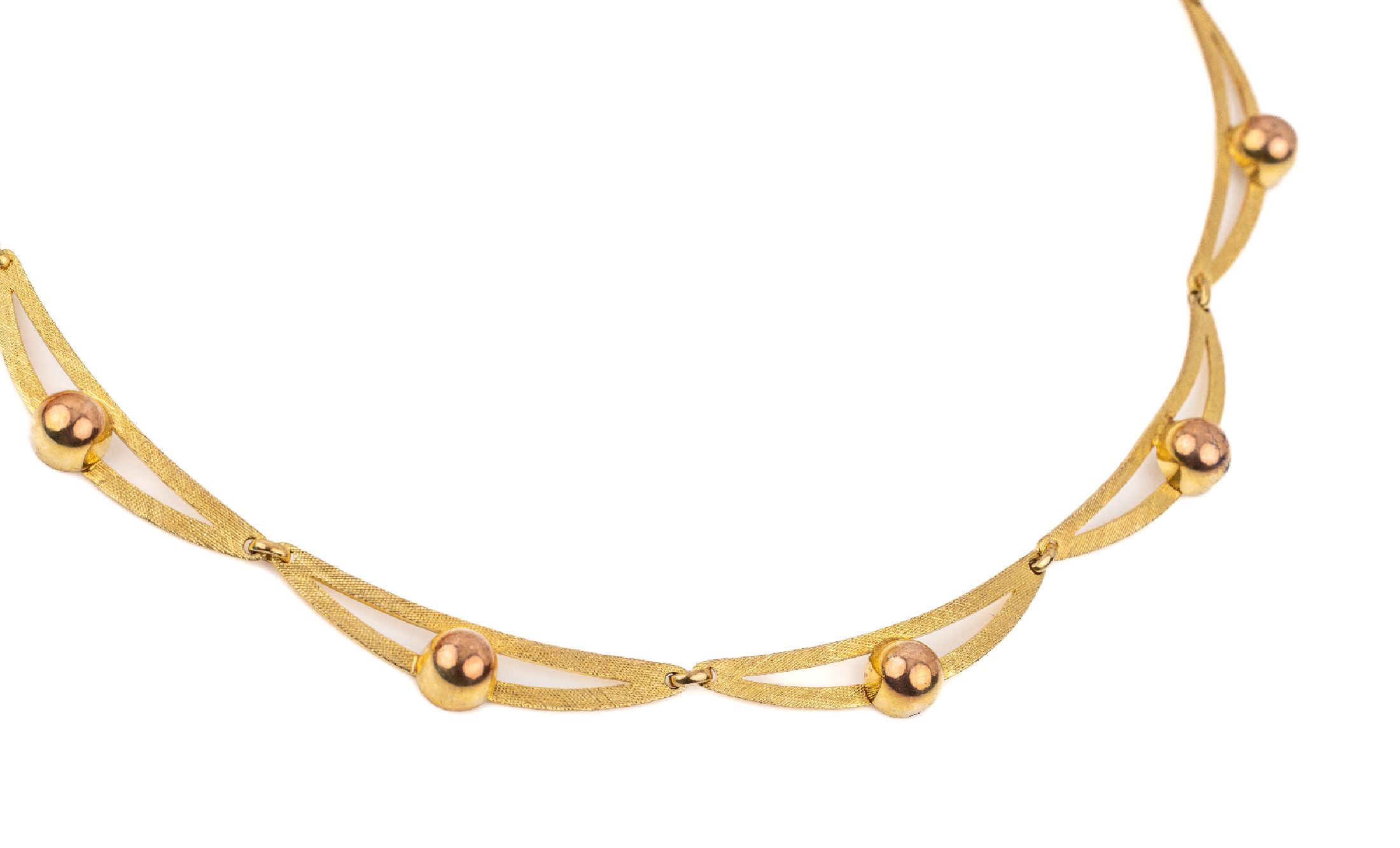 8 kt Gold Collier, GG/RG 333/000, wellenförmige Glieder jeweils mit Goldkugel, typ. Design der 1950er Jahre, Federringschließe, L ca. 40 cm, total ...