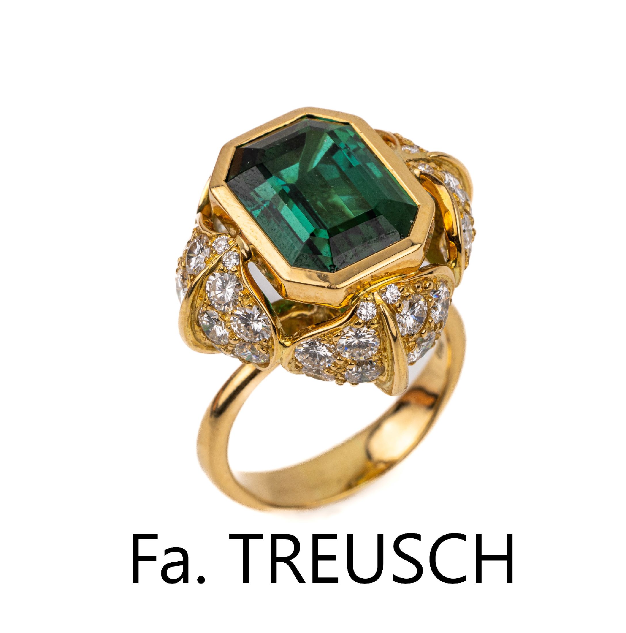 18 kt Gold Turmalin-Brillant-Ring, "Blüte", GG 750/000, mittiger Turmalin ca. 21.3 ct von sehr guter Farbe, umgeben von 48 Brillanten zus. ...