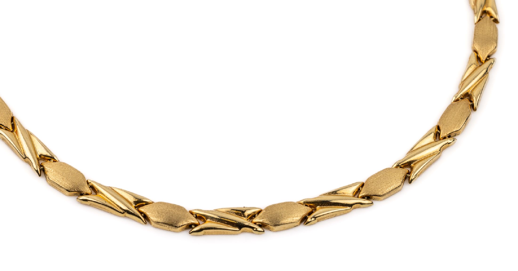 14 kt Gold Collier, GG 585/000, z.T. sat. u. strukt., L. ca. 46 cm, Kastenschloß mit Sicherheitsacht, ca. 16.1 g