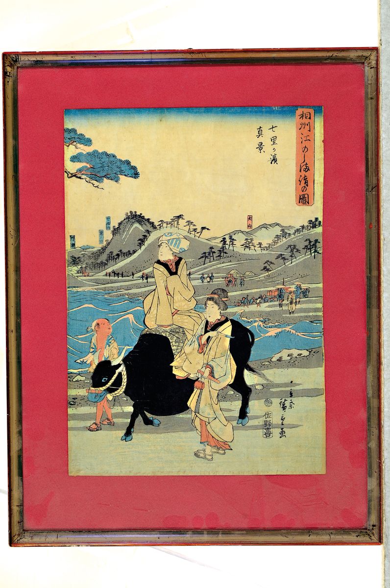 Detail a: Zwei Holzschnitte, Japan, um 1840, 1x sign. Kunisada, Verlegerzeichen, min. besch., am oberen Rand kl. Knickspur, zwei Damen, die auf Steinen im ...