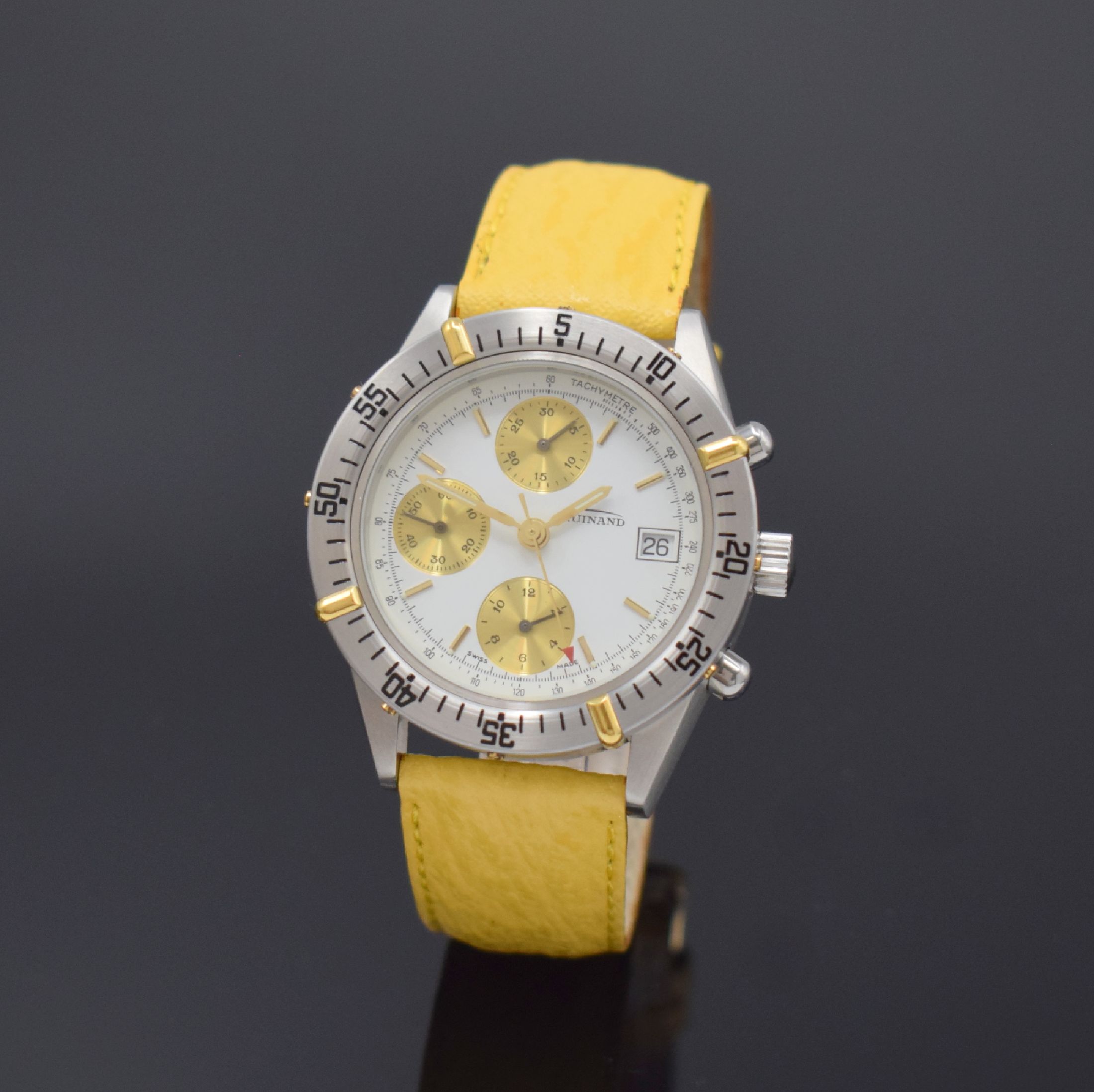 GUINAND nahezu neuwertiger Armbandchronograph, Schweiz um 2000, Automatik, verschr. Geh. in Edelstahl, eins. drehb. Lünette m. gold. Reiter, weißes ...