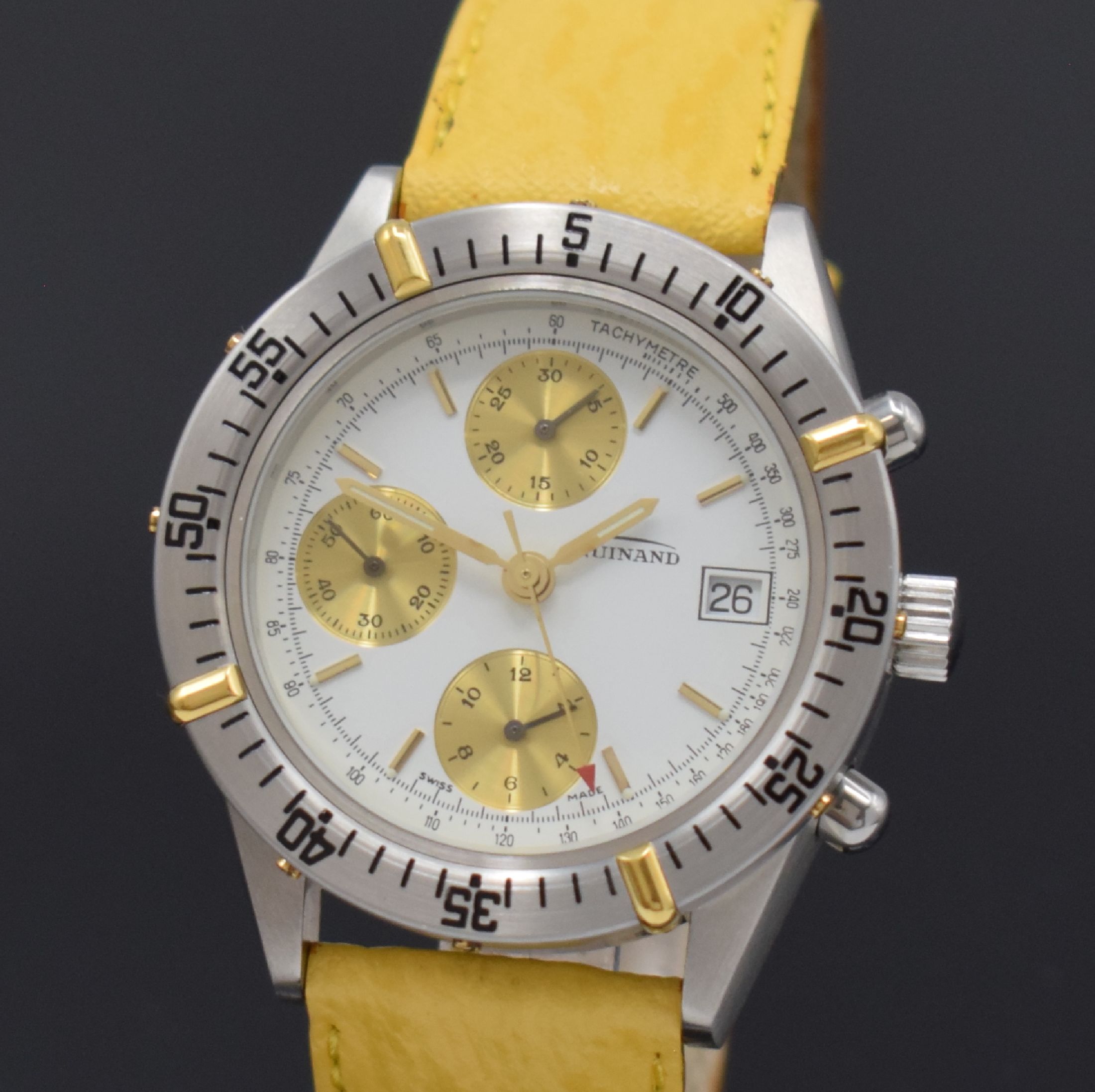 Detail a: GUINAND nahezu neuwertiger Armbandchronograph, Schweiz um 2000, Automatik, verschr. Geh. in Edelstahl, eins. drehb. Lünette m. gold. Reiter, weißes ...