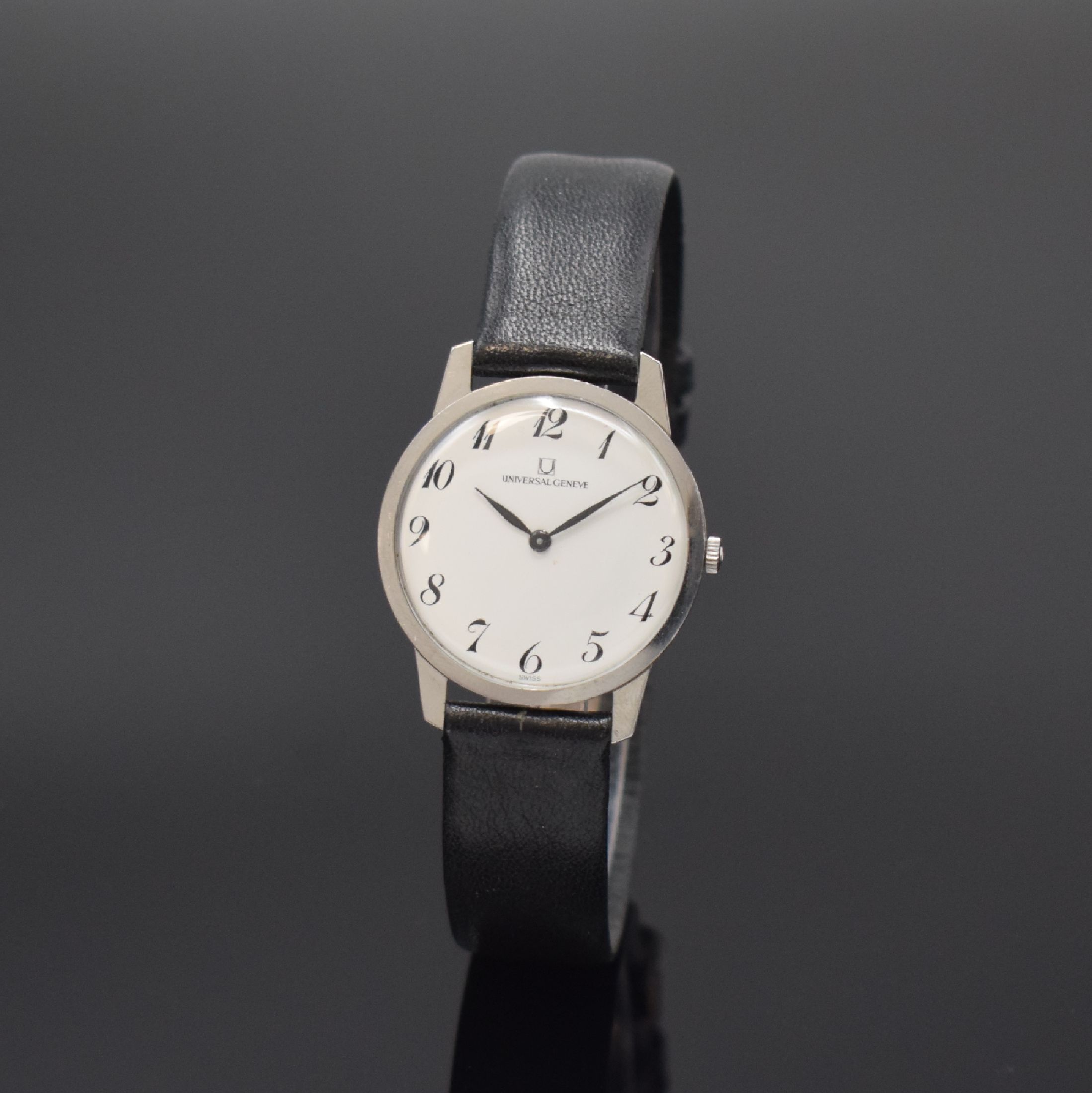 UNIVERSAL GENEVE klassische Armbanduhr Referenz 842101/12, Schweiz um 1965, Handaufzug, Boden gedr., silb. Zifferbl. m. arab. Zahlen, geschw. Zeiger, ...