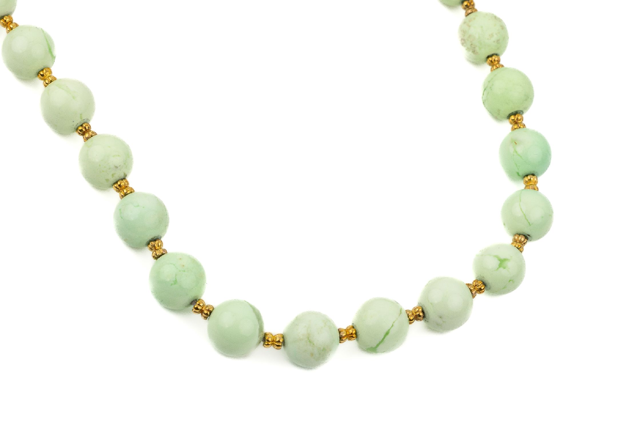 18 kt Gold Zitronenchrysopraskette, GG 750/000, Kugel Durchm. ca. 10.5-11.5 mm, GG Zwischenkügelchen, L. ca. 62, ca. 79.3 g