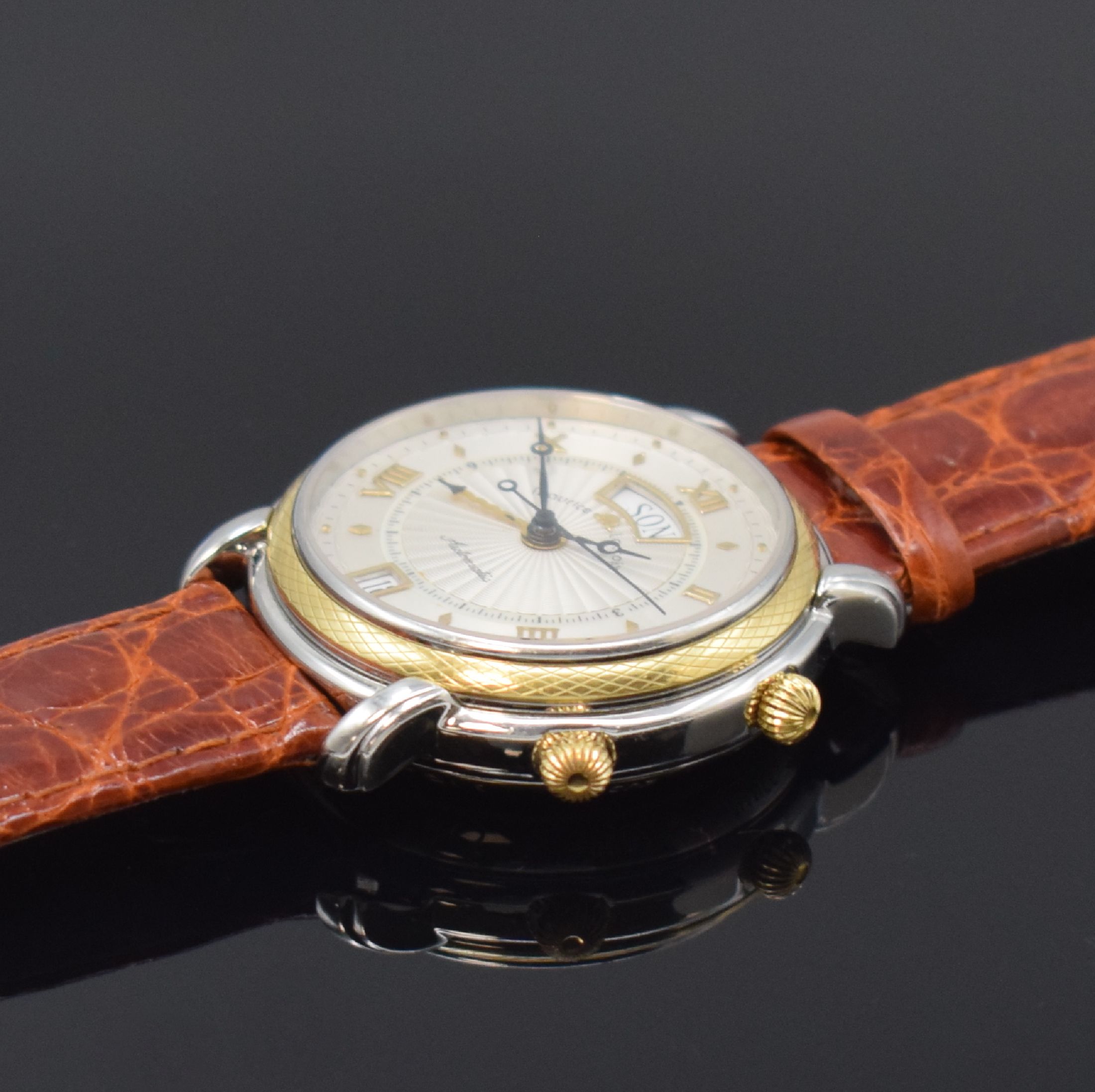 Detail b: MAURICE LACROIX Armbandwecker Referenz 20584, Schweiz um 2005, Automatik, Edelstahl/Gold komb., 3-teil. Gehäuse, Boden u. Glasrand aufgedr., silb. ...