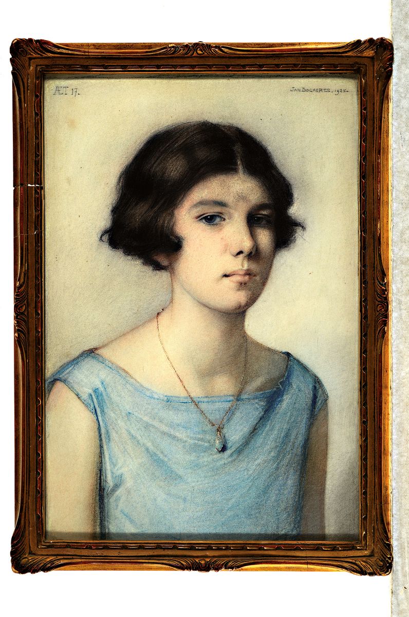 Detail k: Jan Bogaerts, 1878 s'Hertogenbosch-1962 Wassenaar, Porträt einer jungen Frau, Pastell auf Papier, rechts oben signiert und dat. 1925, links ...