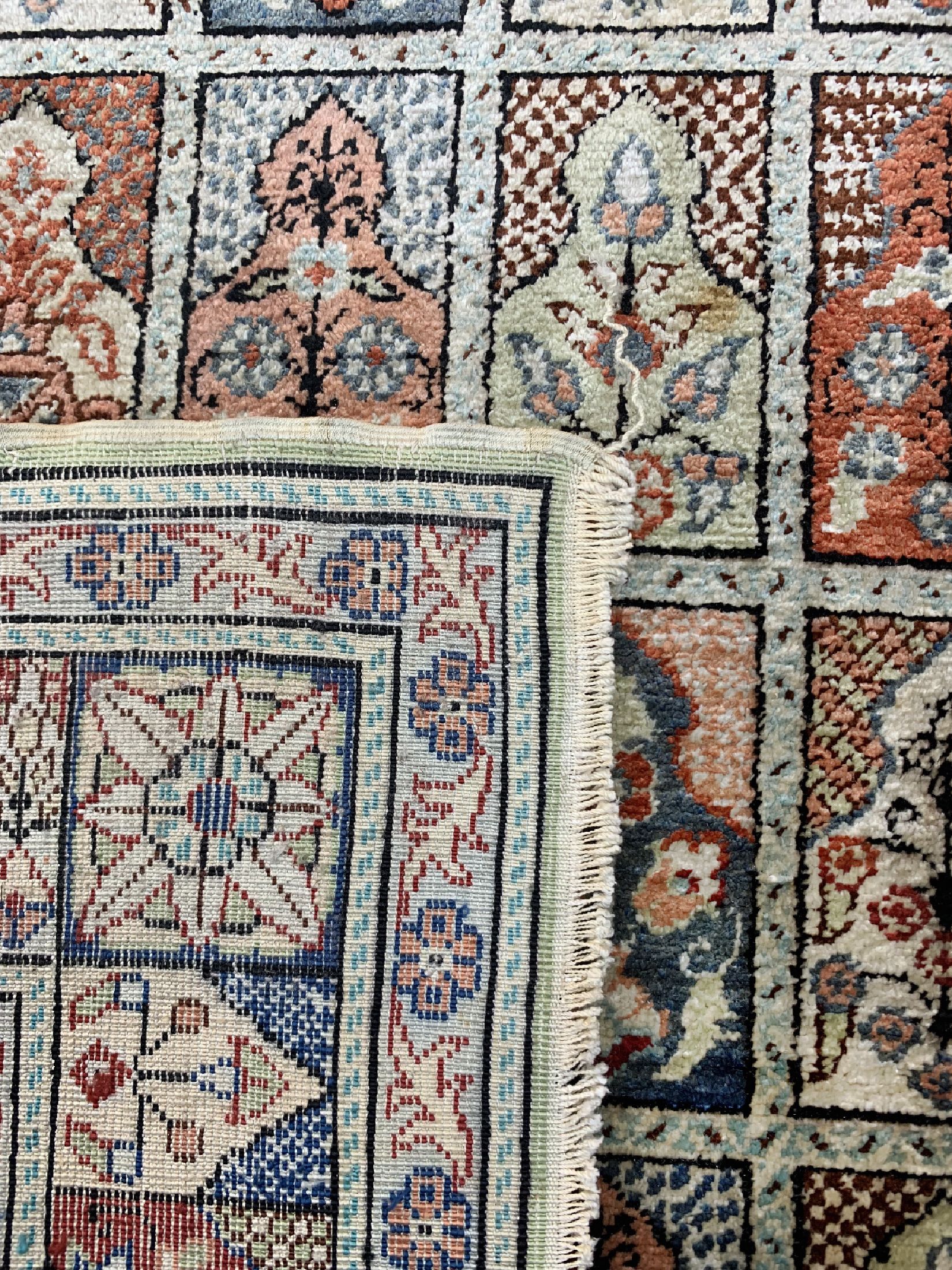 Detail d: Seiden Kayseri alt, Türkei, um 1960, reine Naturseide, ca. 100 x 70 cm, EHZ: 2