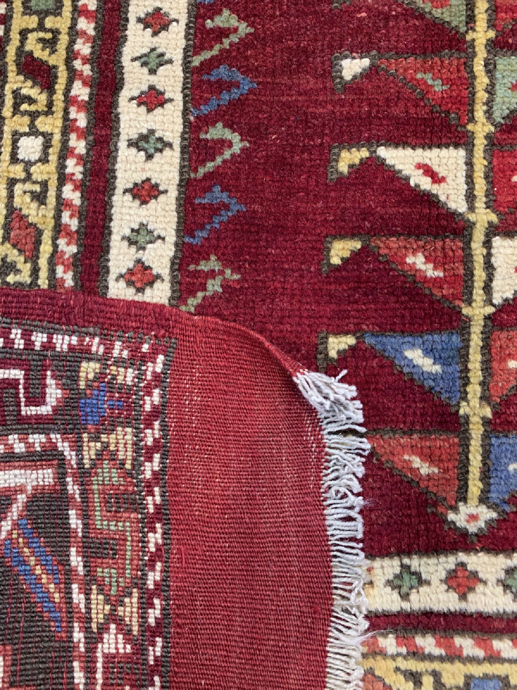 Detail d: Bergama alt, Türkei, um 1950, Wolle auf Wolle, ca. 140 x 100 cm, EHZ: 2