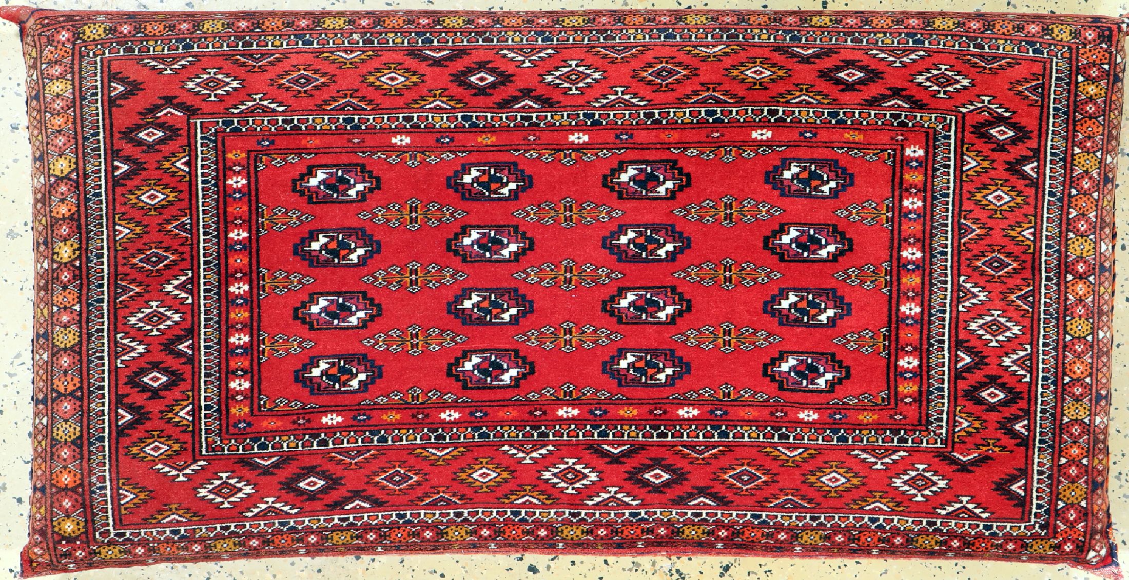 Torkmen"Kissen", Persien, ca. 50 Jahre, Wolle auf Wolle(gefüllt), ca. 123 x 65 cm, EHZ: 2