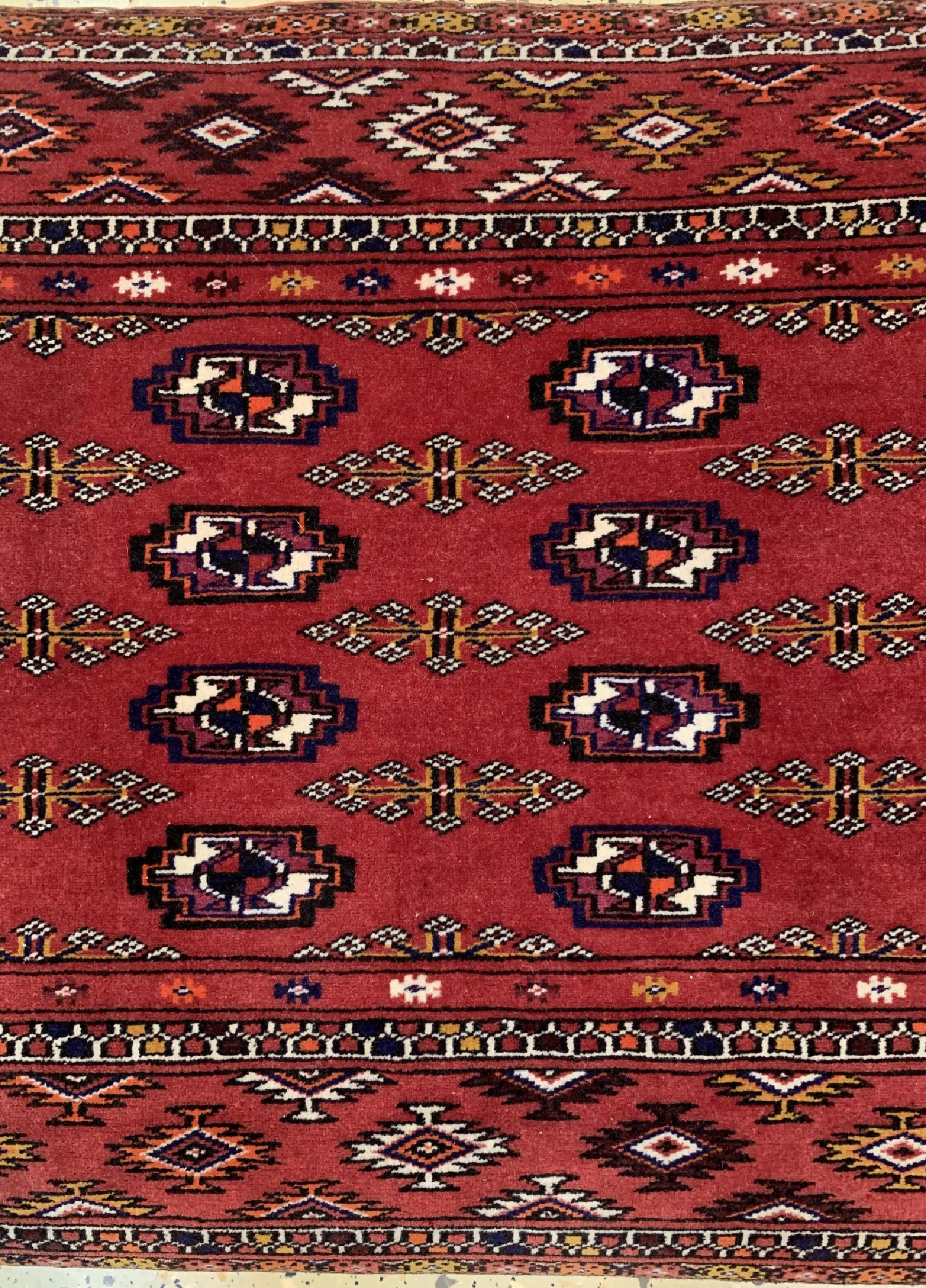 Detail b: Torkmen"Kissen", Persien, ca. 50 Jahre, Wolle auf Wolle(gefüllt), ca. 123 x 65 cm, EHZ: 2