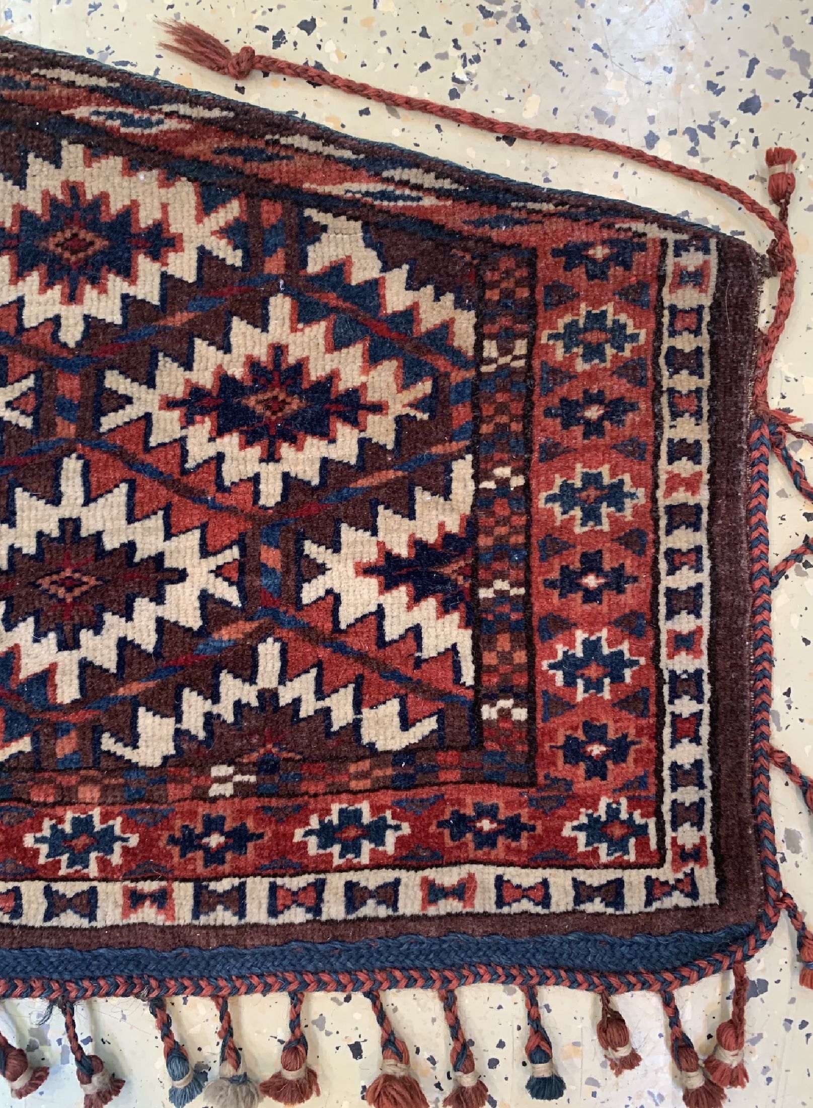 Detail a: Antiker Asmalyk, Turkmenistan, um 1900, Wolle auf Wolle, ca. 76 x 42 cm, EHZ: 2