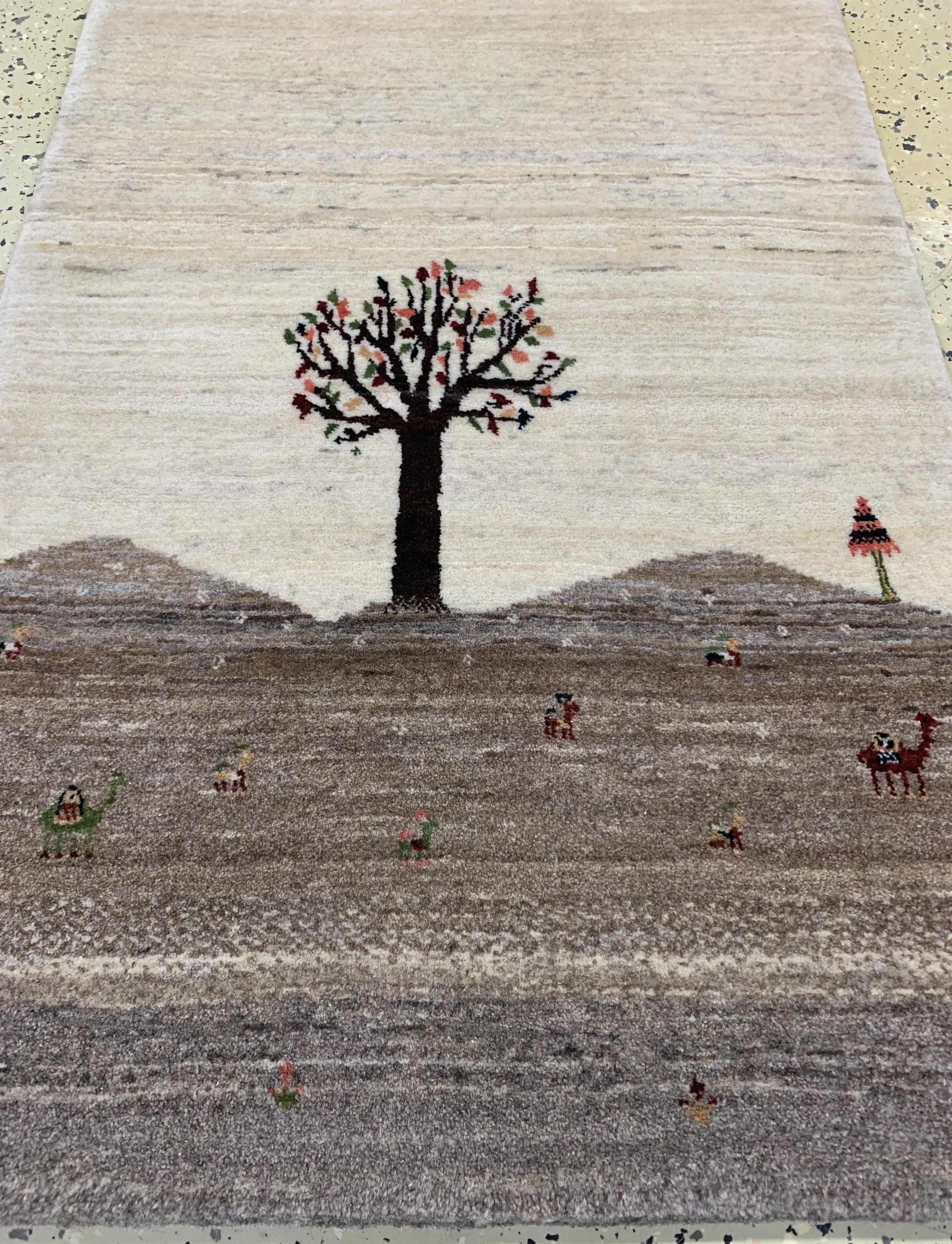 Detail a: Gabbeh fein Loribaft, Persien, Ende 20.Jhd Korkwolle auf Wolle, ca. 100 x 68 cm, EHZ: 1-2