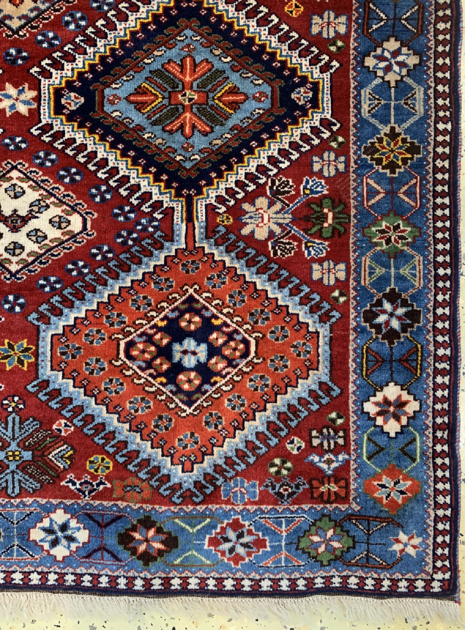Detail a: Yalameh, Persien, ca. 50 Jahre, Wolle auf Wolle, ca. 150 x 106 cm, EHZ: 1-2
