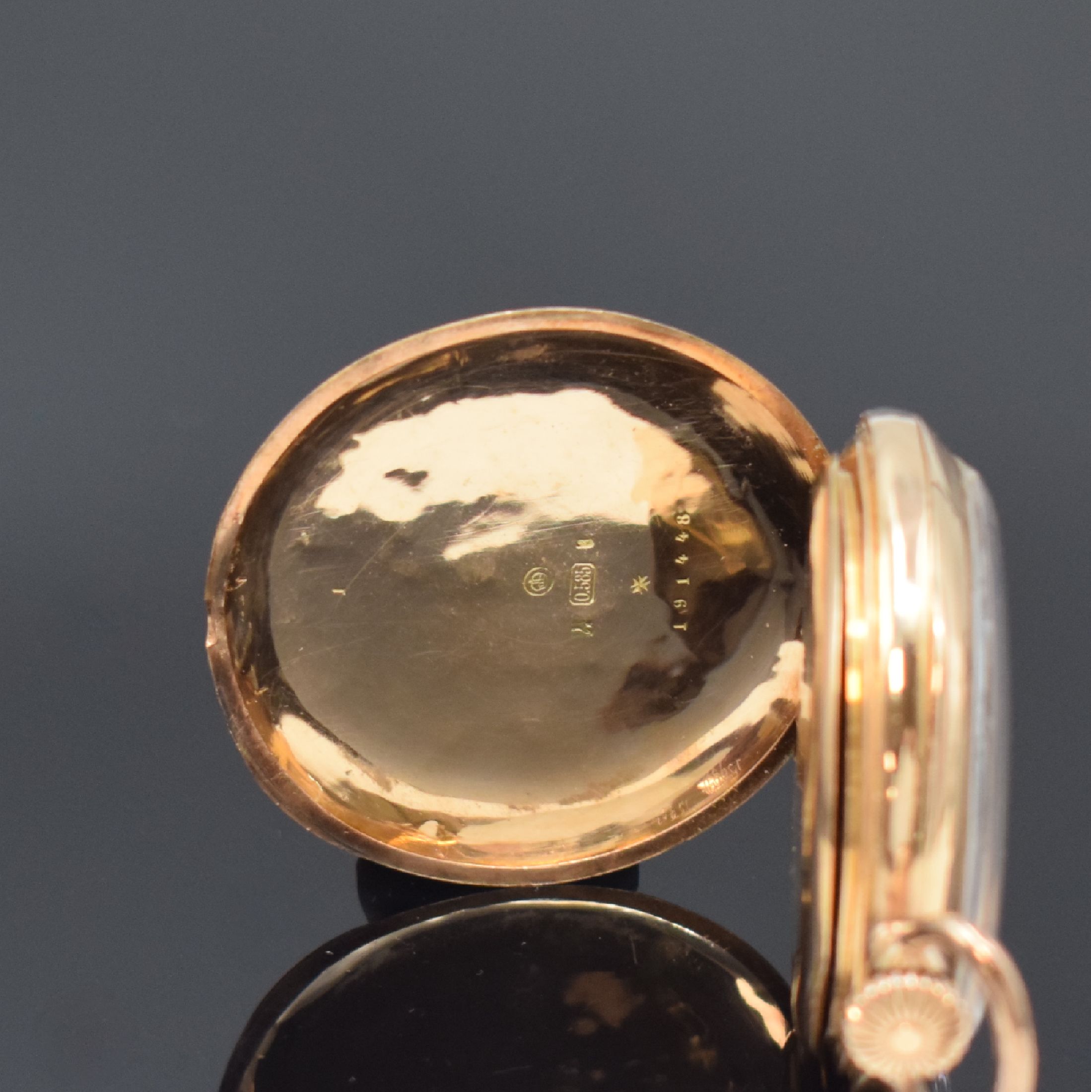 Detail b: VACHERON & CONSTANTIN offene Taschenuhr in RoséG 585/000, Schweiz um 1900, 3-Deckel- Goldgeh. dell., Rückdeckel m. Monogramm, Cuvette m. Widmung, ...