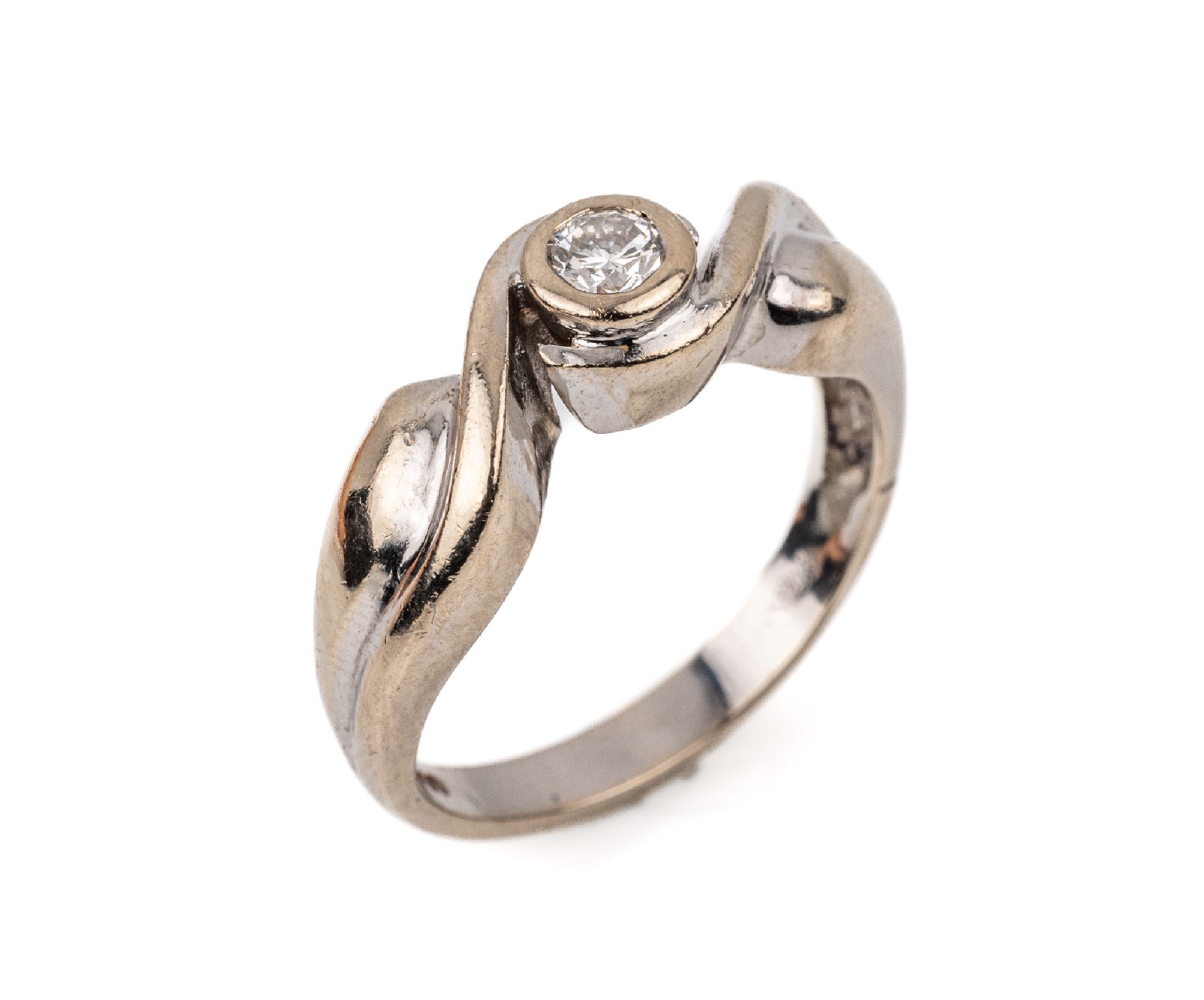 18 kt Gold Diamant Ring, WG 750/000, Diamant ca. 0.20 ct feines Weiß-Weiß/si, RW 60, ca. 7.0 g