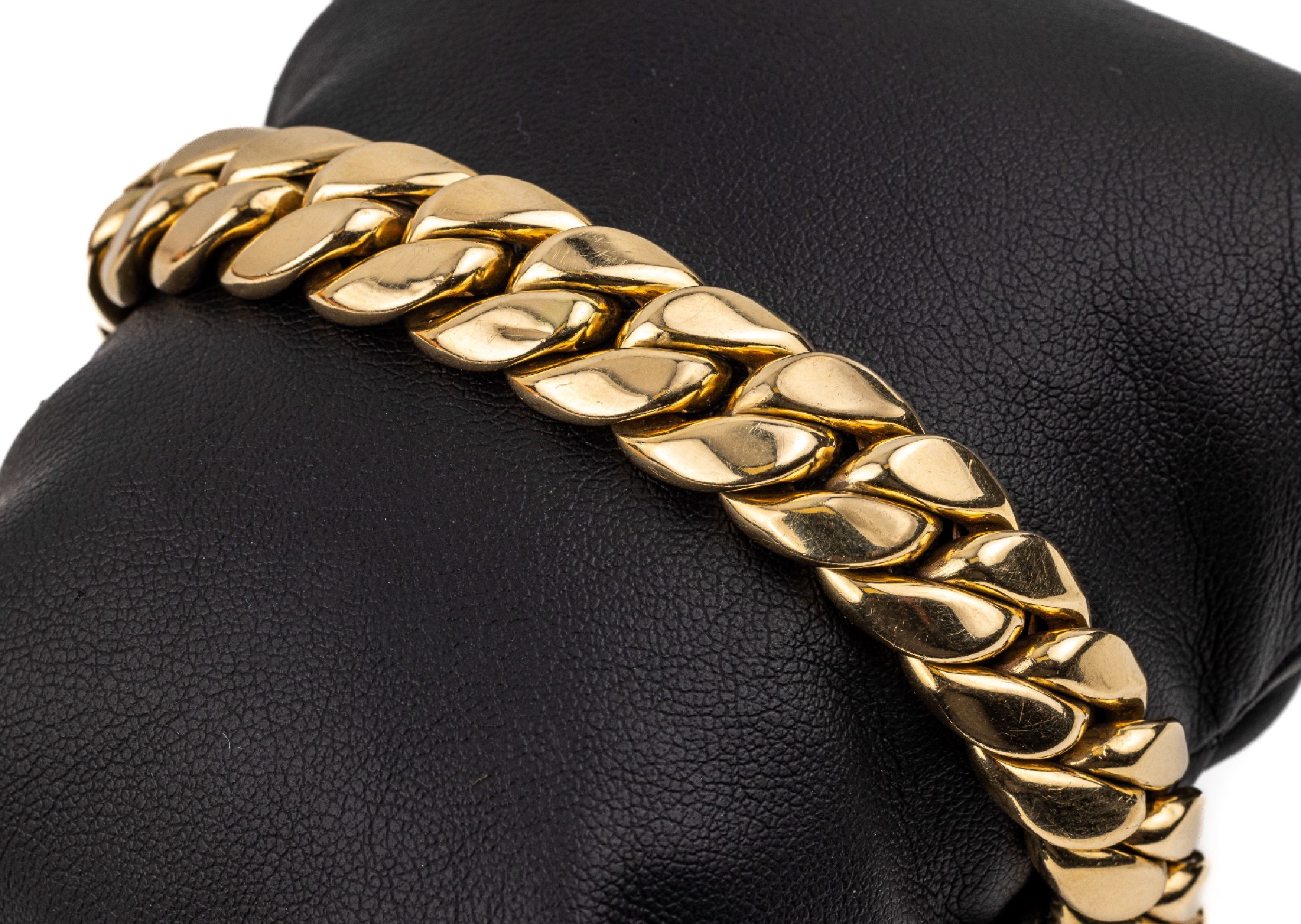 14 kt Gold Flachpanzerarmband, GG 585/000, L. ca. 19 cm, ca. 36.3 g, Kastenschloss mit Sicherheitsachten