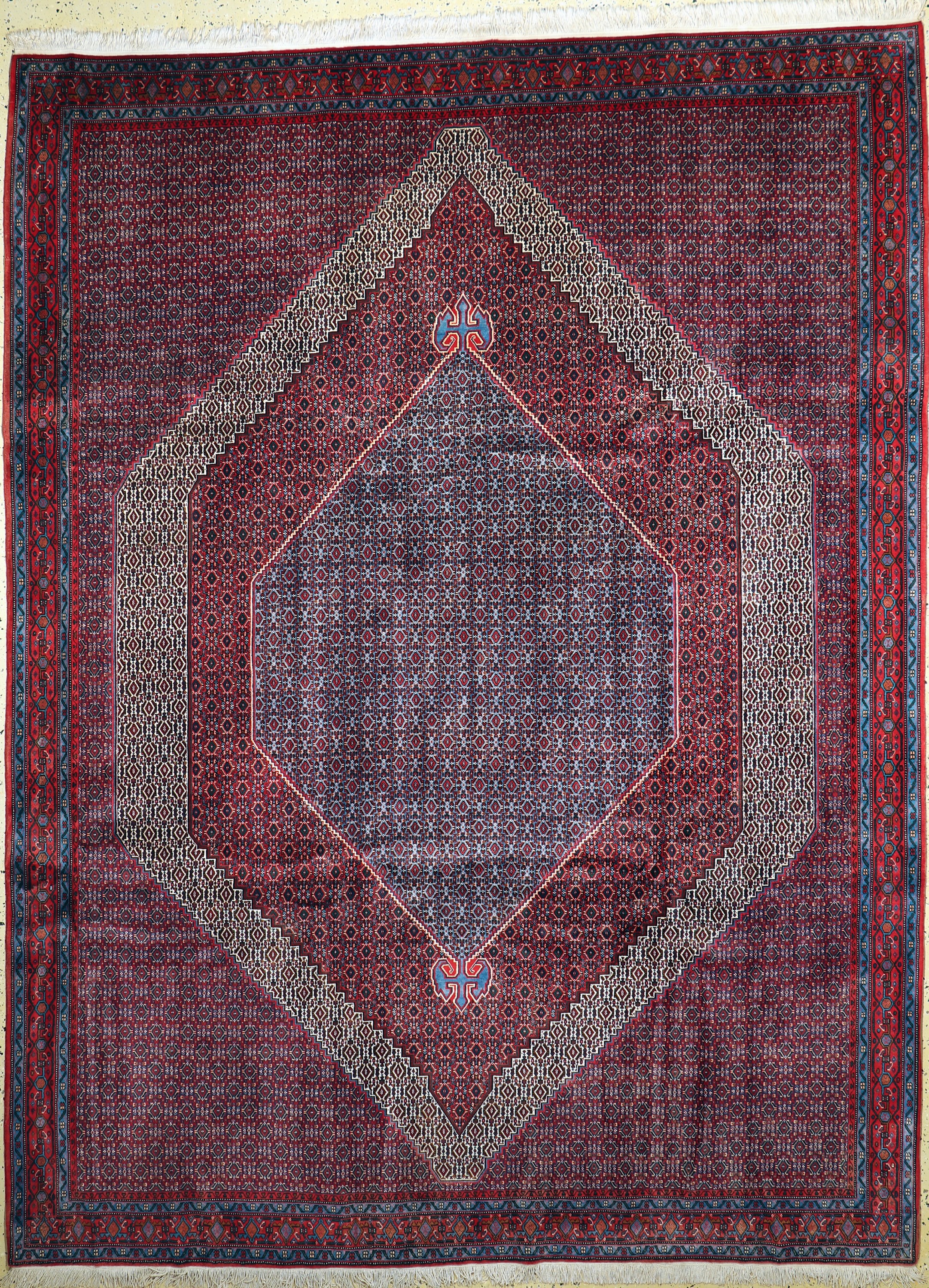Senneh fein, Persien, ca. 50 Jahre, Wolle auf Baumwolle, ca. 335 x 250 cm, gereinigt, EHZ: 1-2