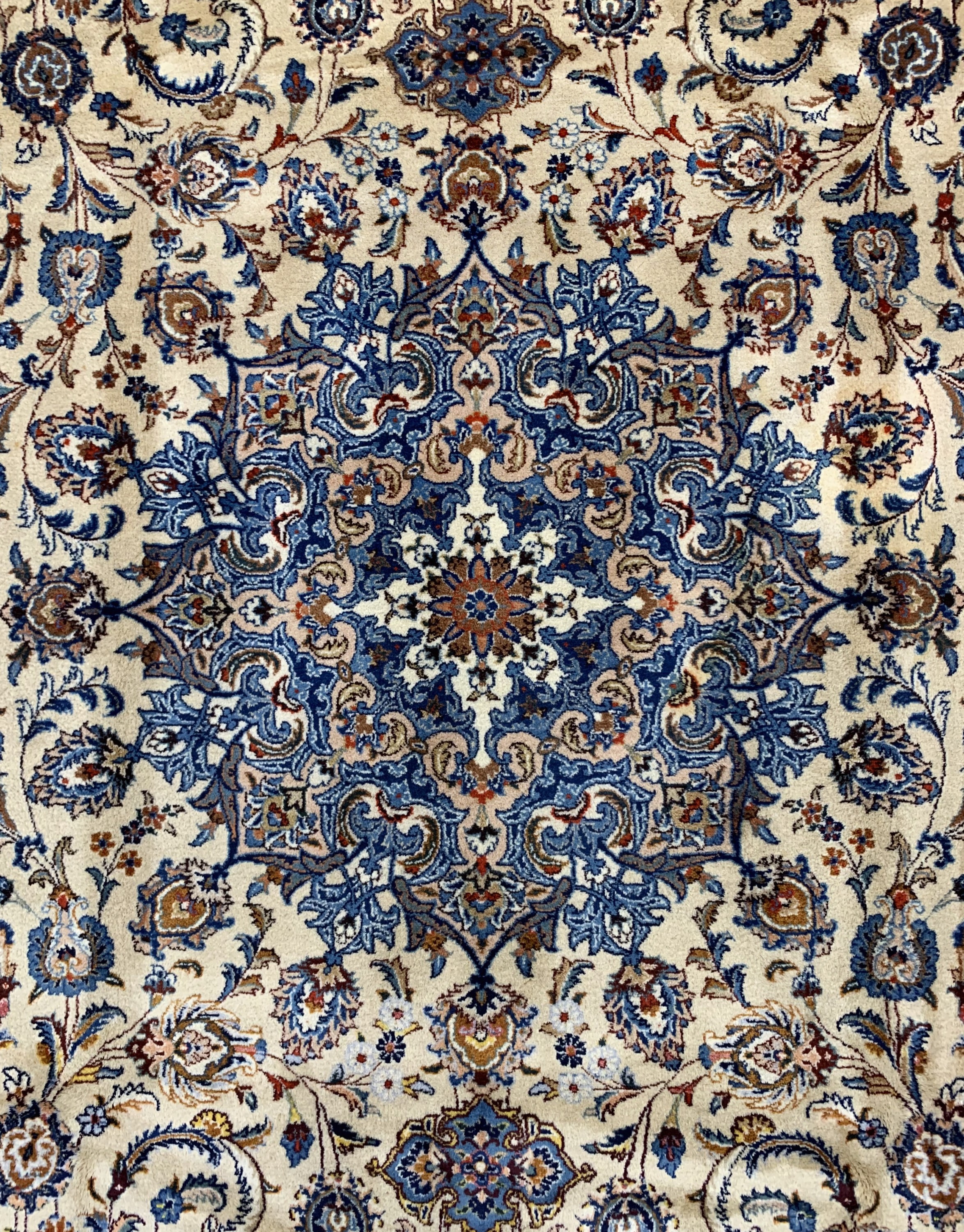 Detail b: Kaschmar fein Persien, signiert(Jousefpour), ca. 50 Jahre, Wolle auf Baumwolle, ca. 345 x 250 cm, EHZ: 1-2