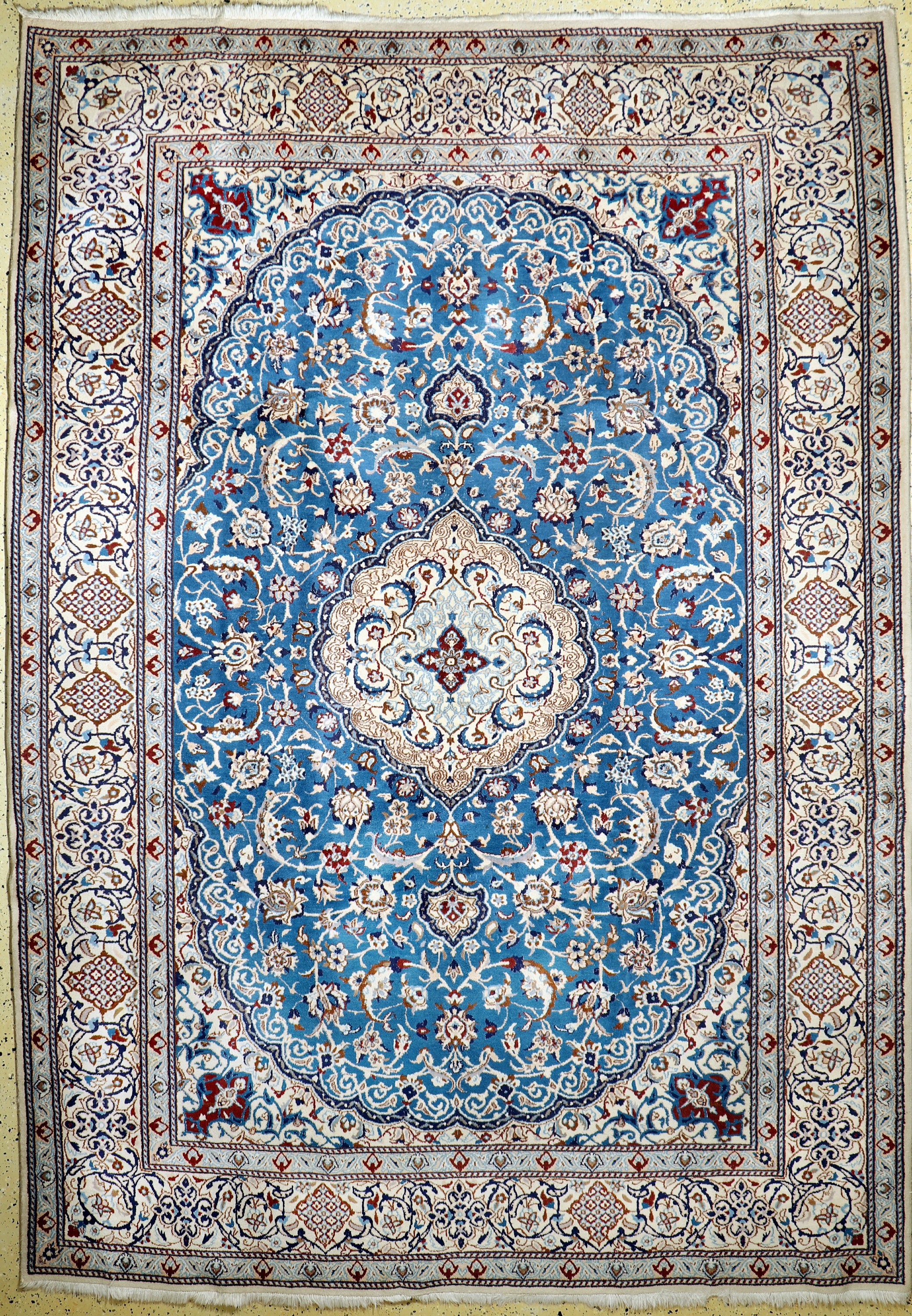 Nain, Persien, ca. 40 Jahre, Wolle auf Baumwolle, ca. 353 x 250 cm, EHZ: 1-2