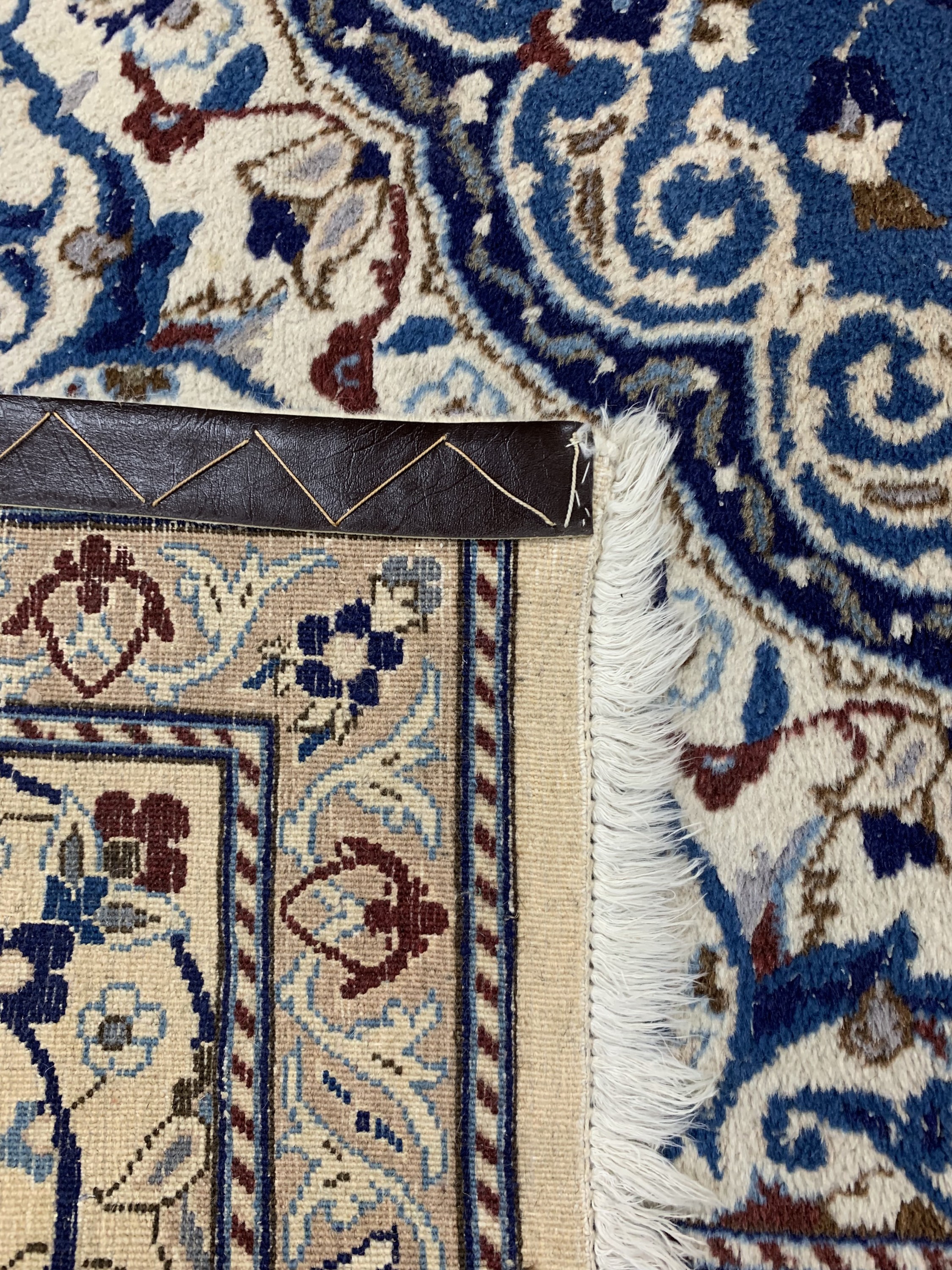 Detail e: Nain, Persien, ca. 40 Jahre, Wolle auf Baumwolle, ca. 353 x 250 cm, EHZ: 1-2