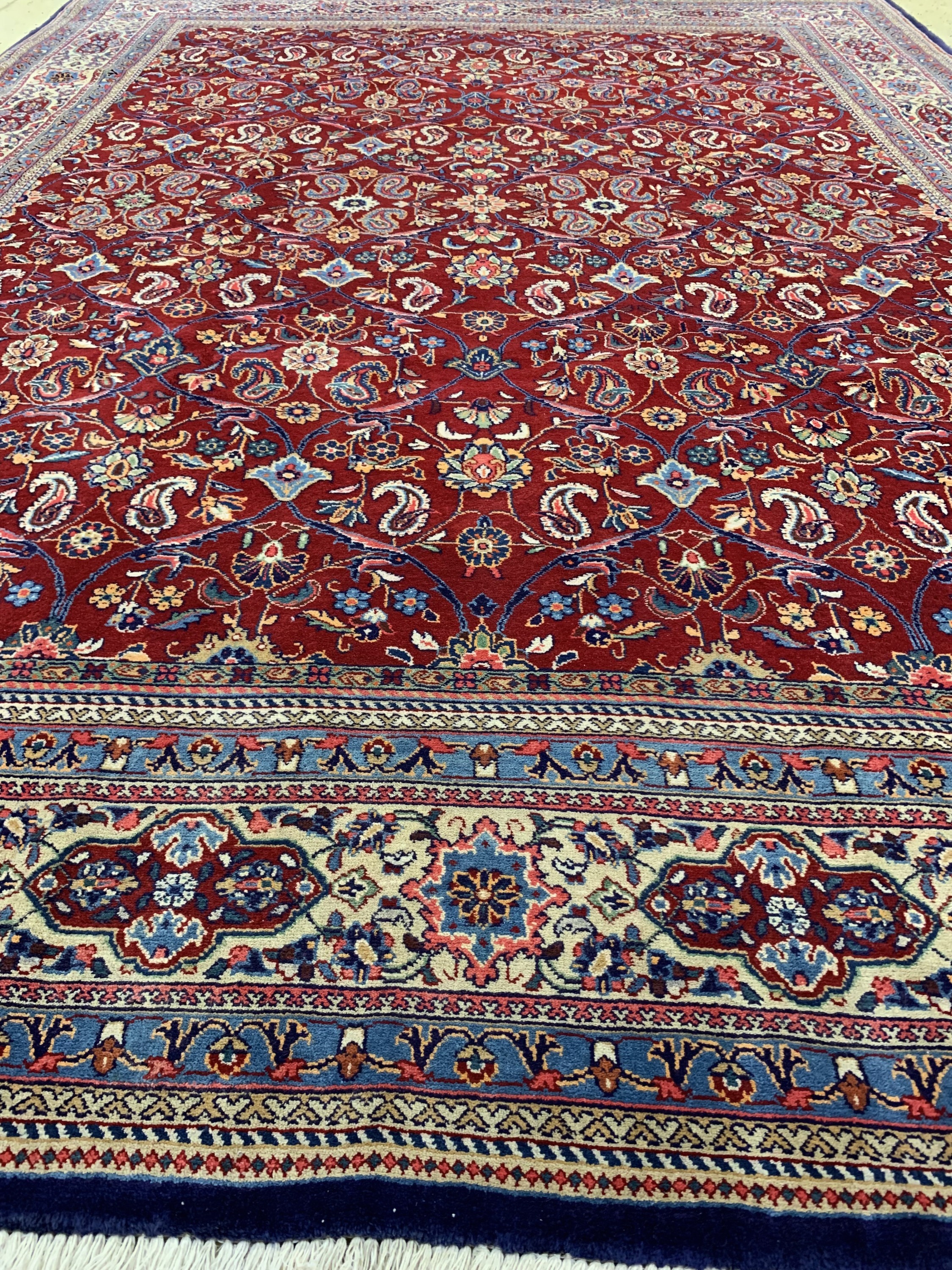Detail d: Sarogh fein, Persien, ca. 50 Jahre, Wolle auf Baumwolle, ca. 322 x 240 cm, gereinigt, EHZ: 1-2