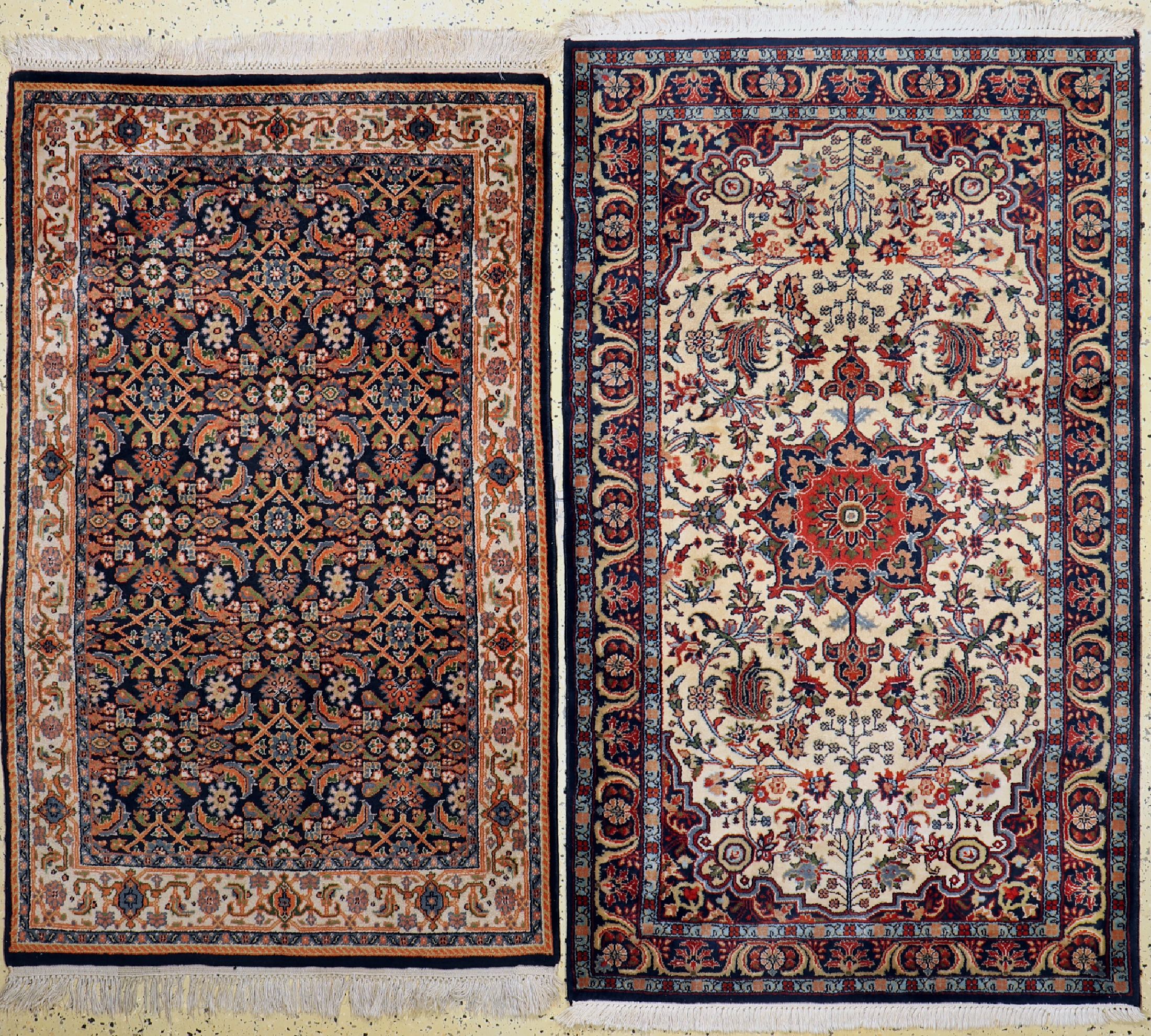 2 Lots Bidjar, Indien, ca. 40 Jahre, Wolle auf Baumwolle, ca. 165 x 100 cm, EHZ: 2