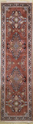 Sarogh,  Indien, ca. 40 Jahre, Wolle auf Baumwolle, ca. 304 x 85 cm, EHZ: 2