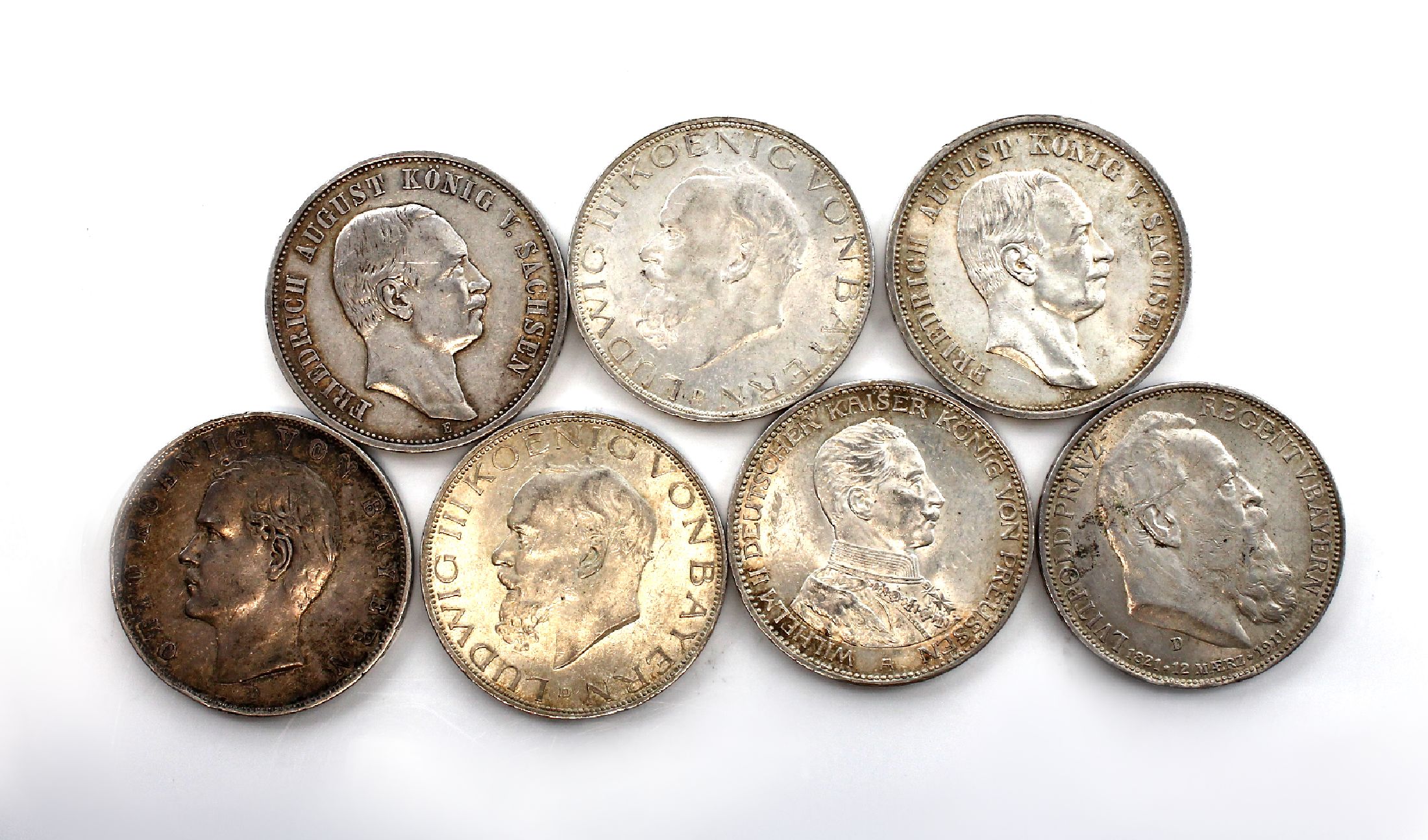 Detail d: Silbermünzen Deutsches Reich, Bayern, 3 Mark 1910; 2 x König v. Bayern 3 Mark 1914; Prinzregent 1921-1911, 3 x 2 Mark 1911, 1 x 3 Mark 1911; 5 ...