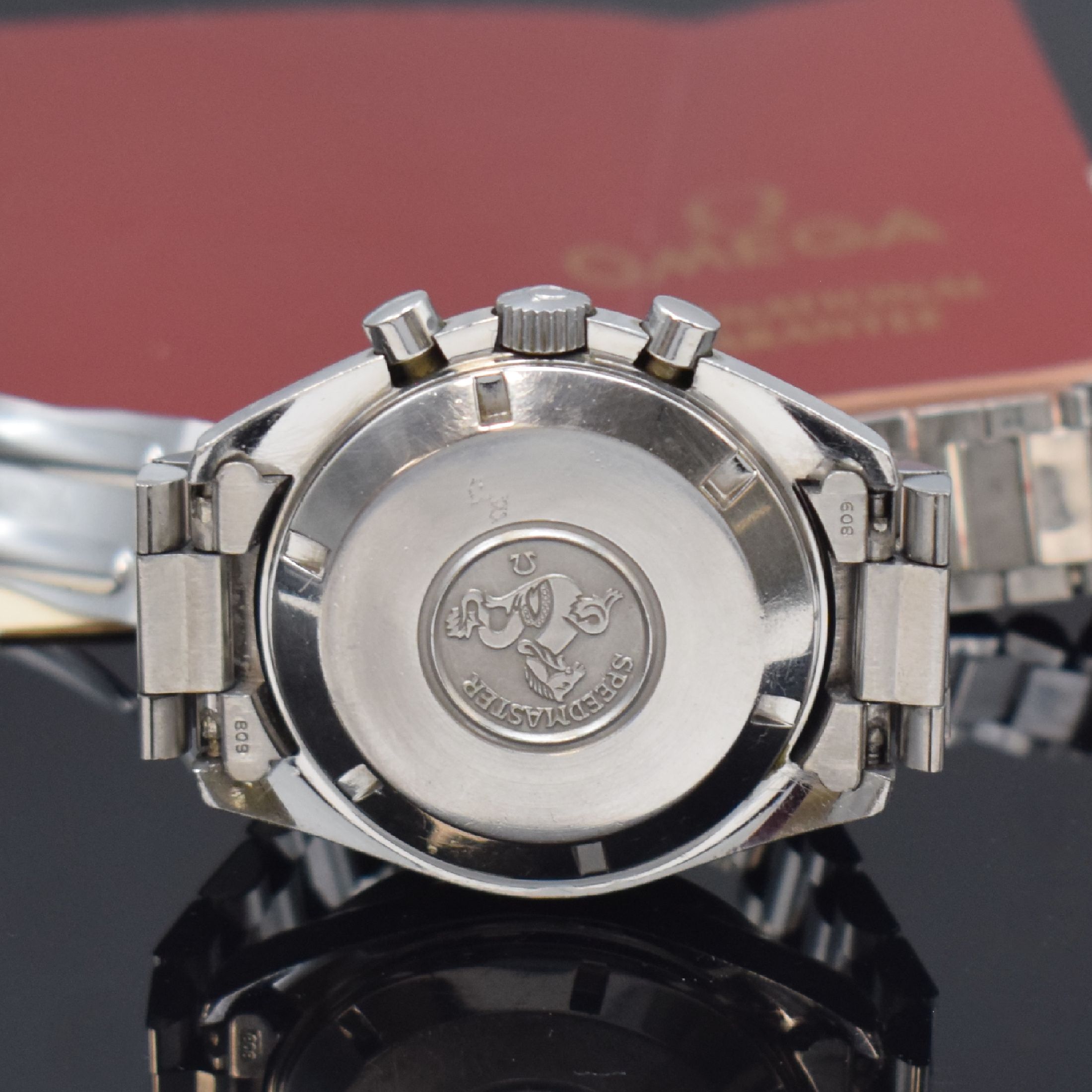 Detail d: OMEGA extrem seltener Armbandchronograph Speedmaster sog. Holy Grail Referenz ST 376.0822, Automatik, in einer Kleinstserie von ca. 1000 Stück ...