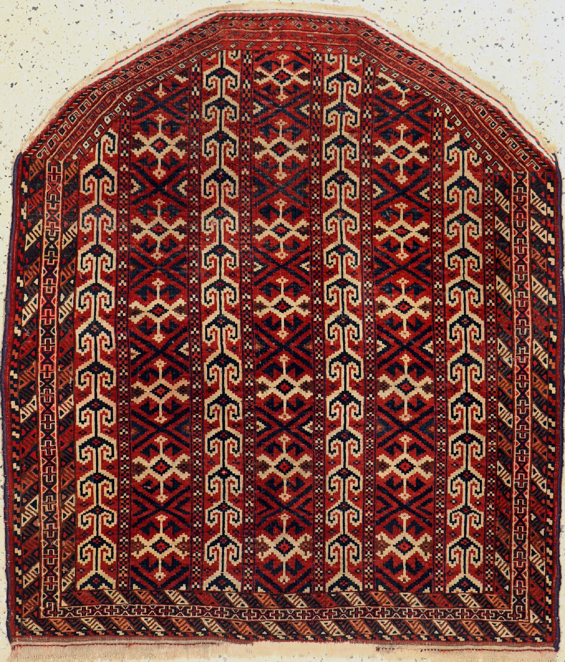 "Salatschak"antik, Turkmenistan, 19.Jhd, Wolle auf Wolle, ca. 130 x 112 cm, EHZ: 3, (leicht verfärbt)