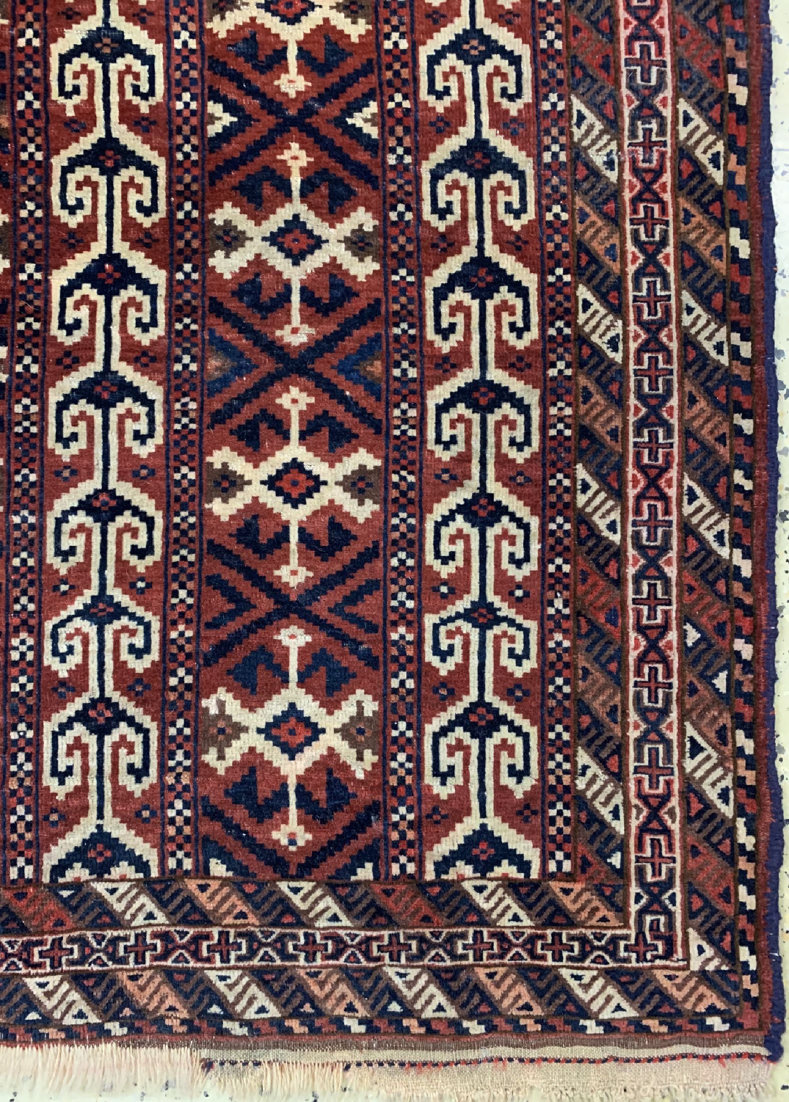 Detail a: "Salatschak"antik, Turkmenistan, 19.Jhd, Wolle auf Wolle, ca. 130 x 112 cm, EHZ: 3, (leicht verfärbt)