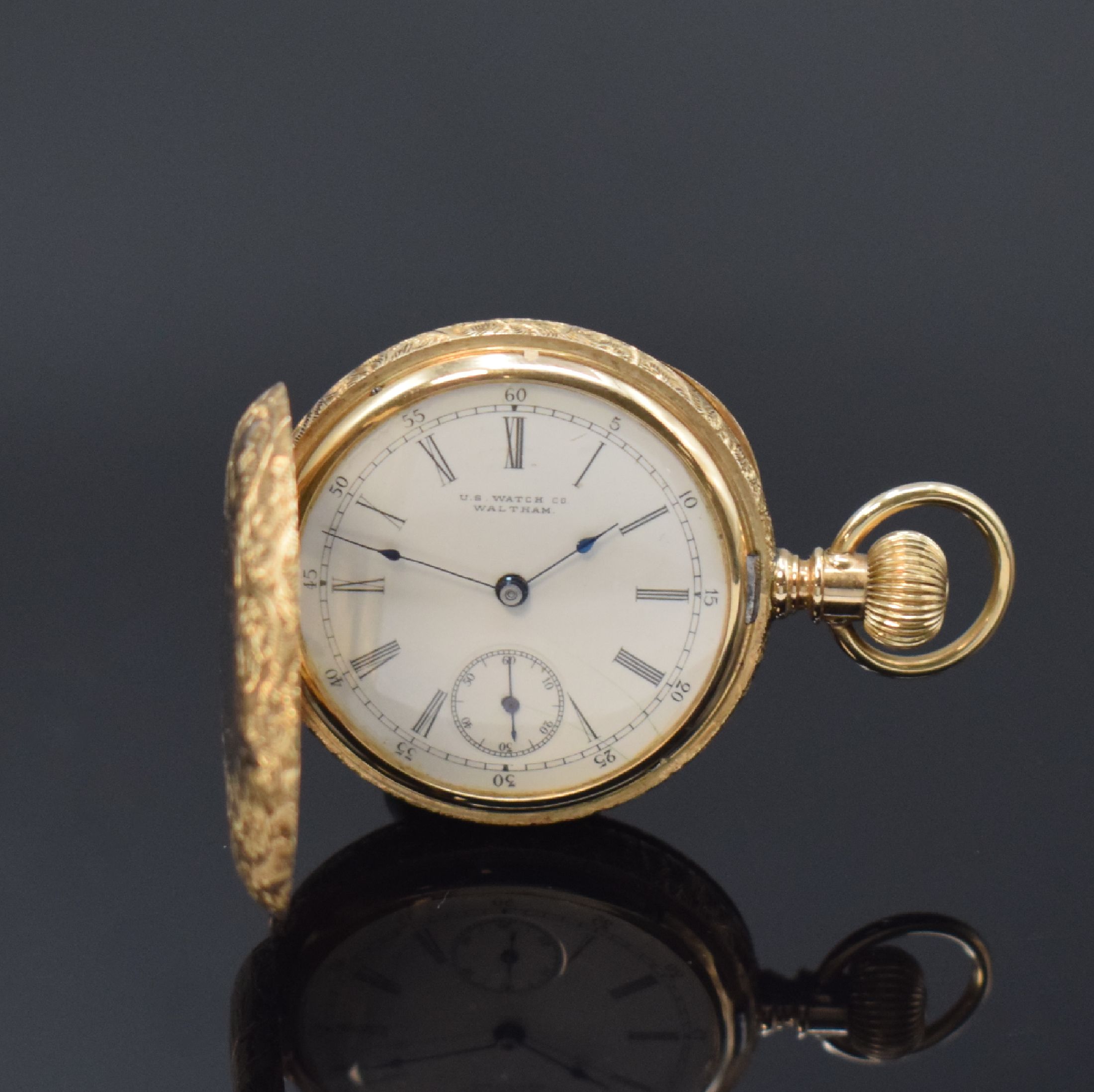 WALTHAM Savonette in RoseG 585/000, USA um 1900, floral grav. 3 Deckel Goldgeh., Sprung- u. Rückdeckel floral grav., Emailzifferbl. riss., röm. ...