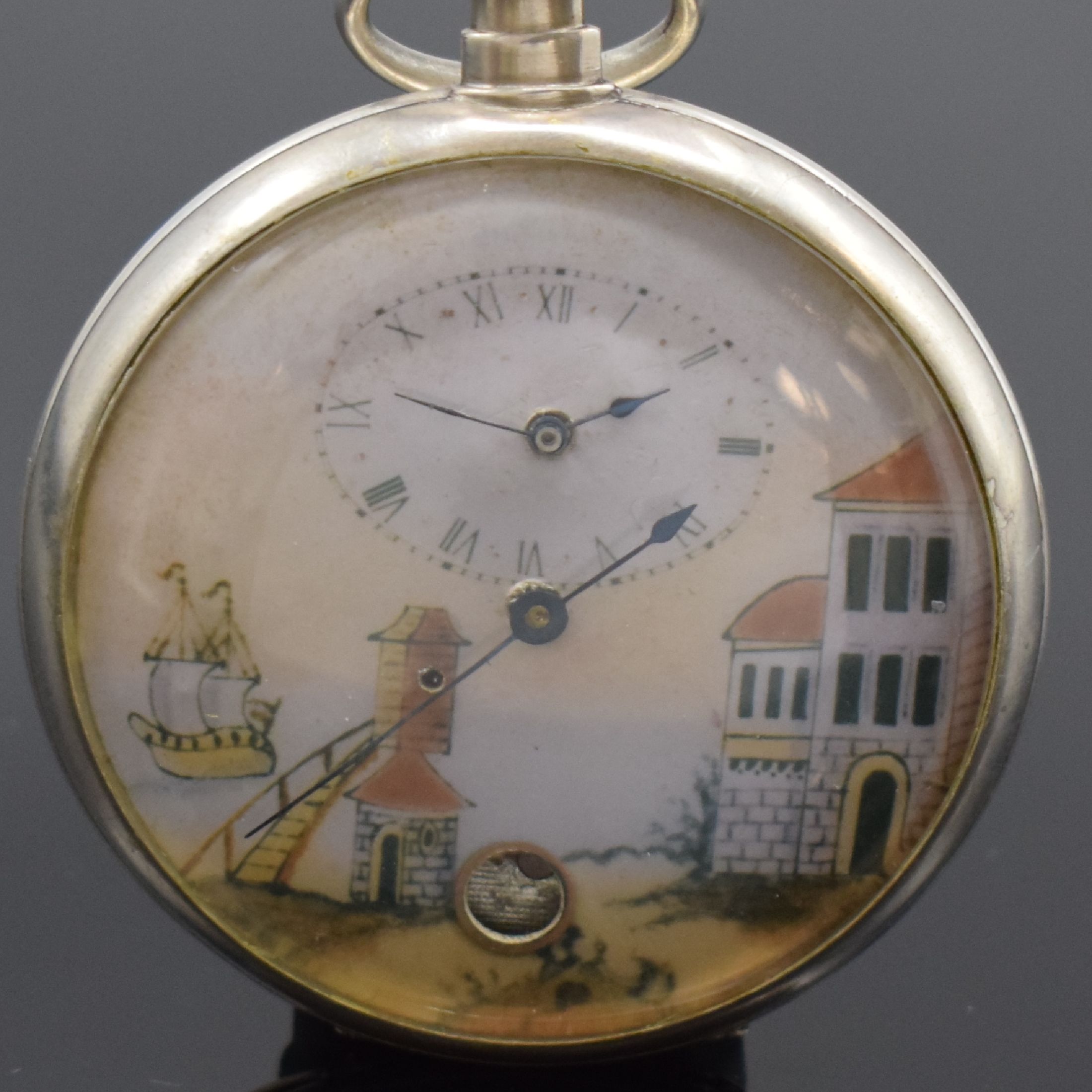 Detail a: Offene Taschenuhr für den Chinesischen Markt, Bauweise Fleurier, Schweiz um 1870, Silbergeh., Schlüsselaufzug, bemaltes Zifferbl. röm. Zahlen, ...