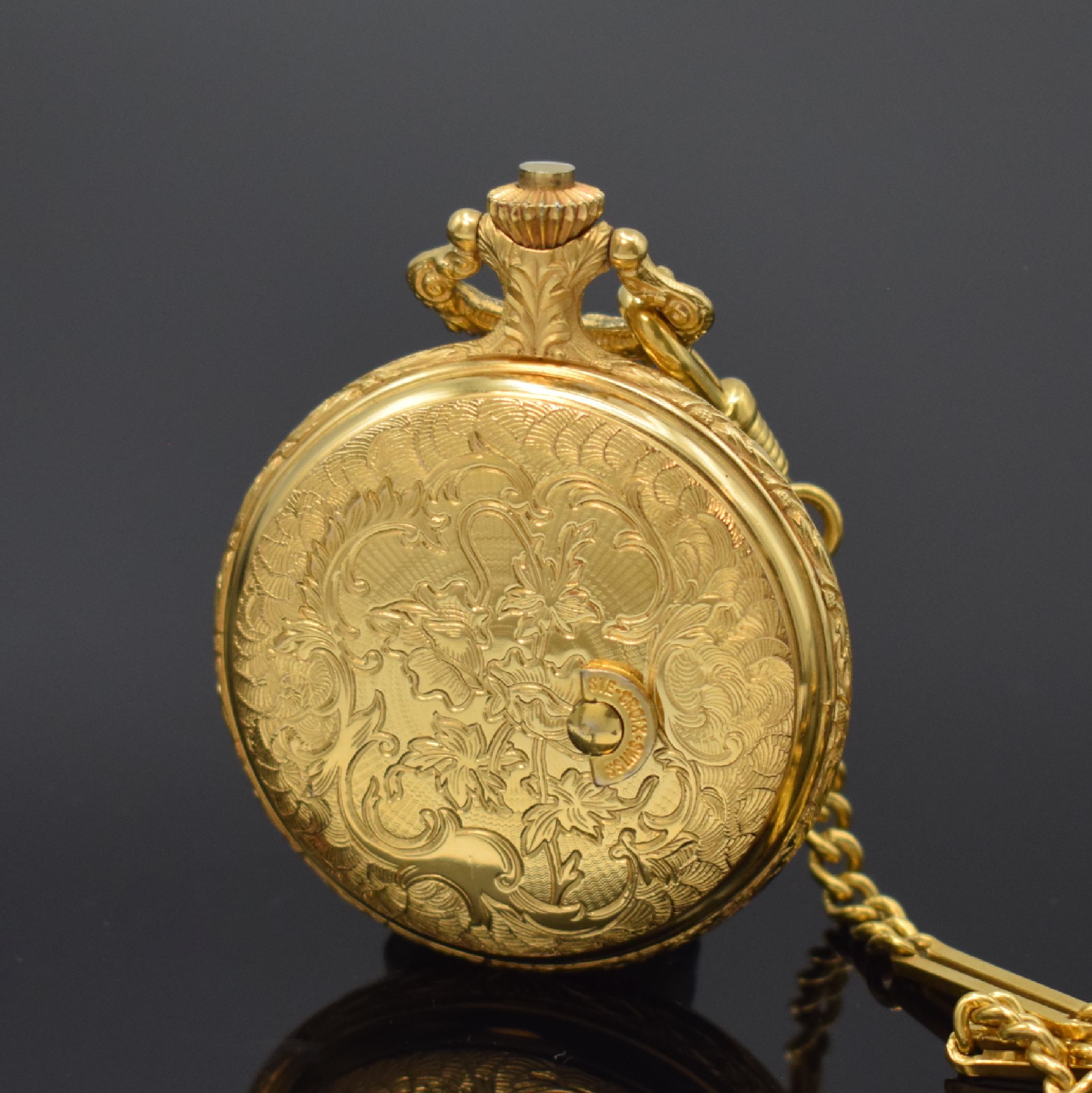 Detail c: EMKA Geneve Savonette mit Reuge Spieluhr, Schweiz um 1990, Handaufzug, vergoldetes Geh., Sprungdeckel m. Monogramm, Geh. u. offenes Zifferbl. aufw. ...