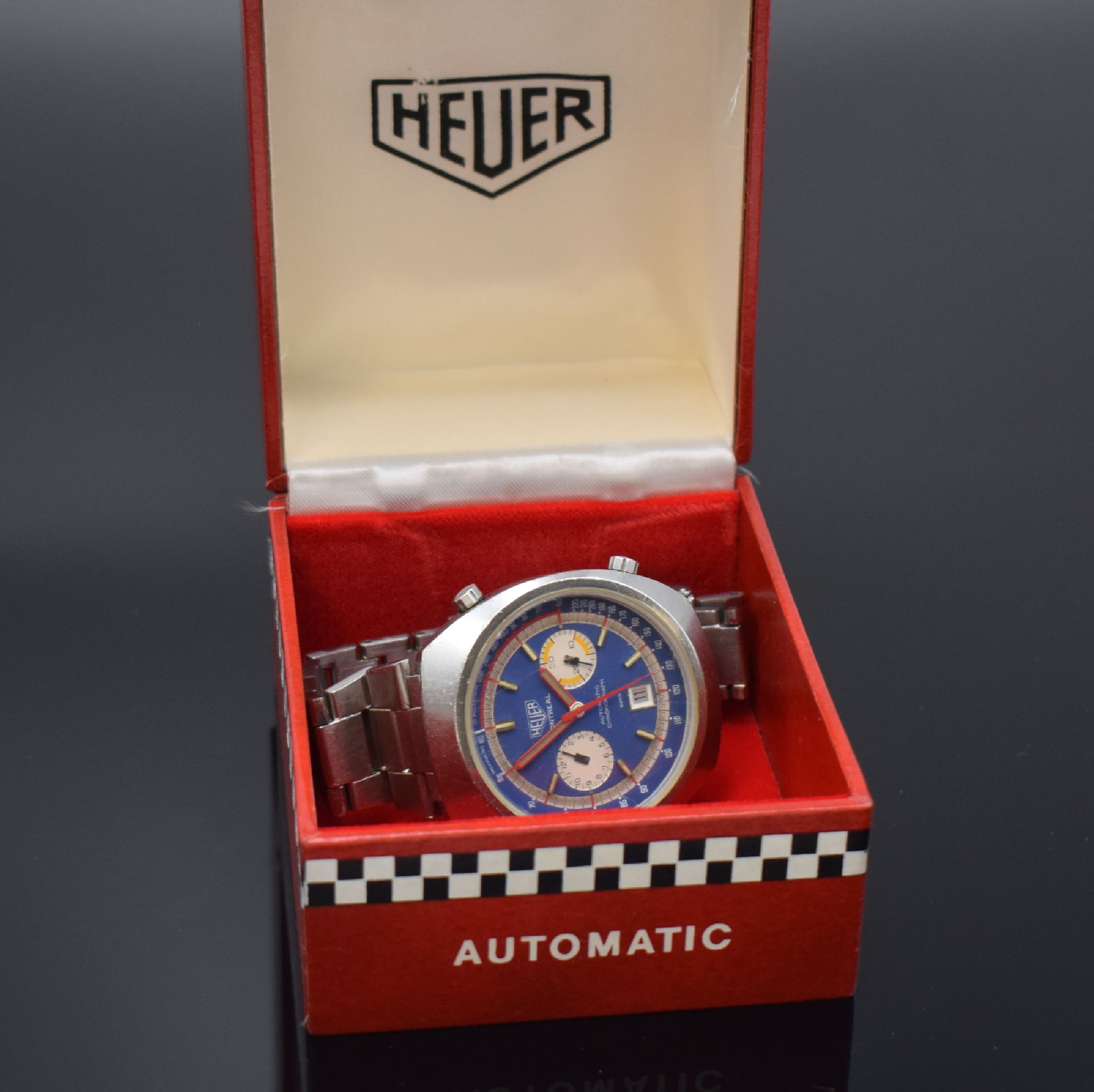Detail f: HEUER LEONIDAS S.A. Armbandchronograph Modell MONTREAL Referenz 110.503, Schweiz um 1970, Automatik, Edelstahlgeh. inkl. Gliederband mit Faltschl., ...