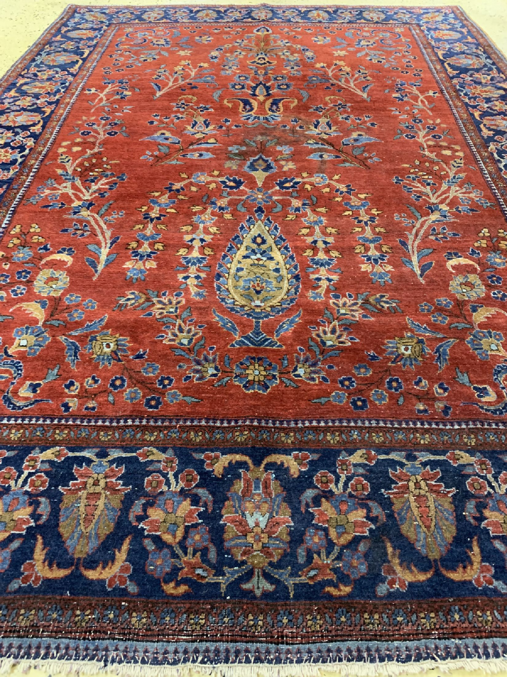 Detail e: Us Re-Import Keschan antik, Persien, um 1900, Manchester-Korkwolle, ca. 197 x 135 cm, EHZ: 3