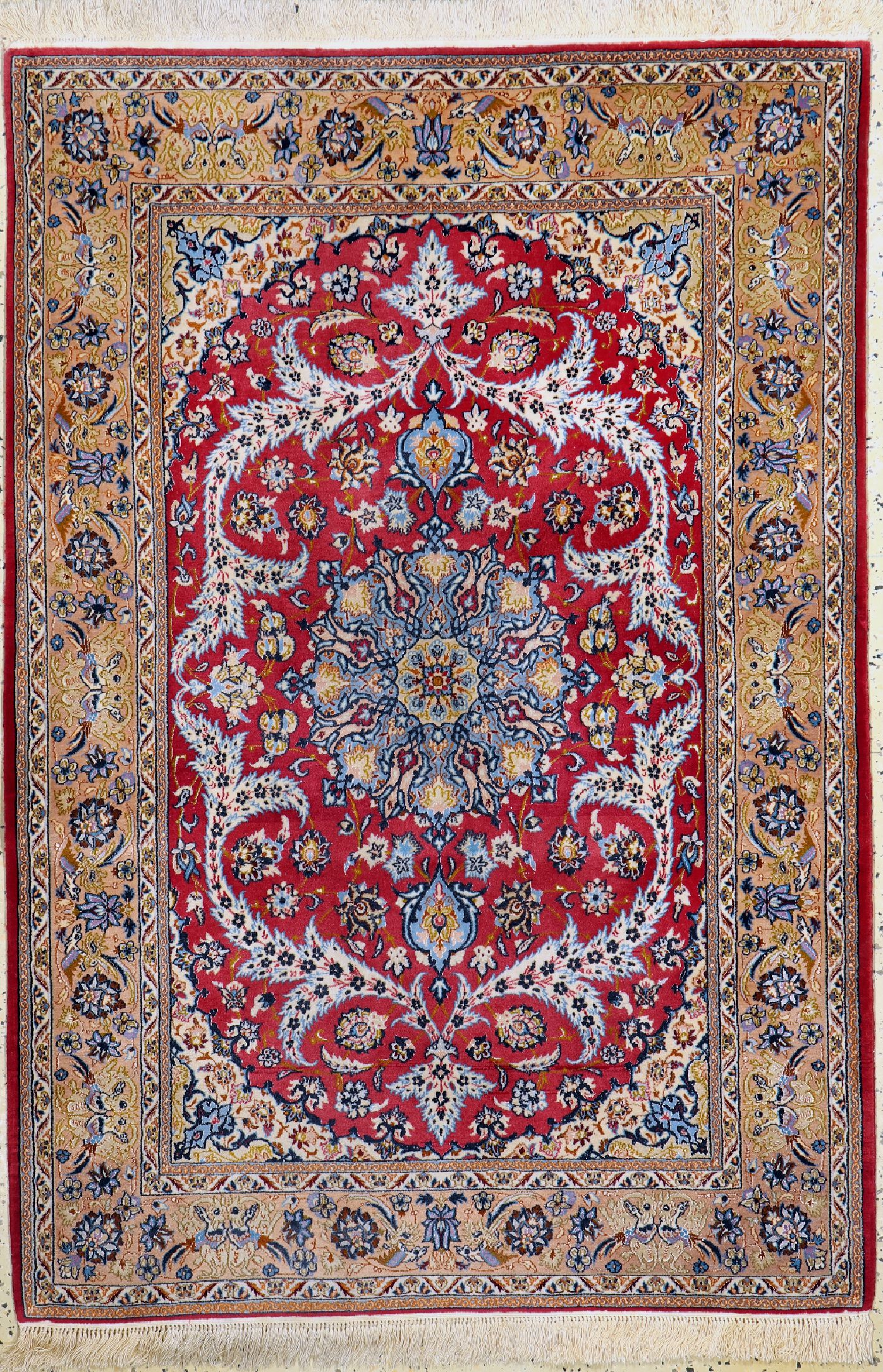 Esfahan fein, Persien, ca. 50 Jahre, Korkwolle mit und auf Seide, ca. 165 x 115 cm,ca. 1,0 Mio. Kn/qm, EHZ: 1-2