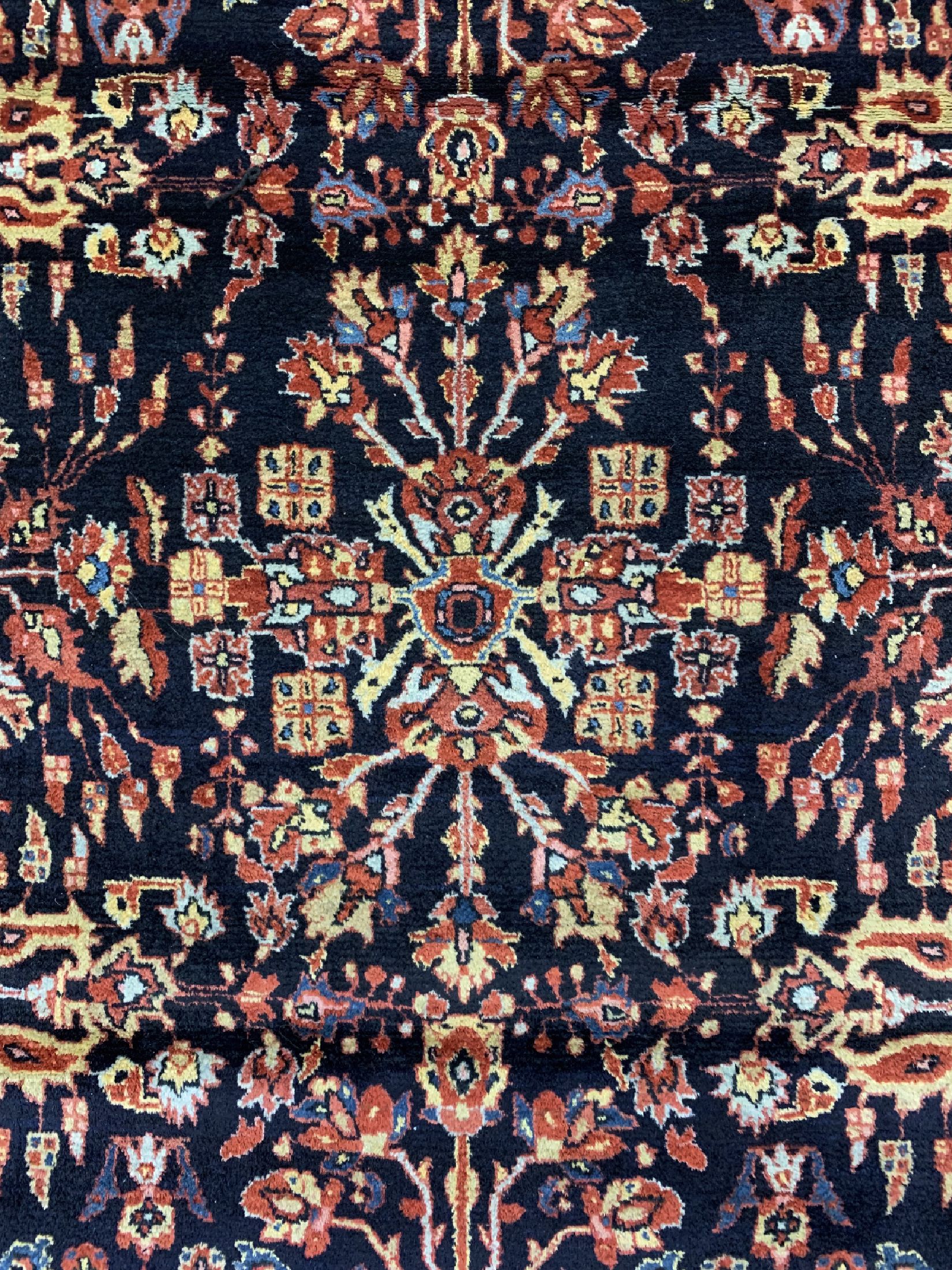 Detail c: Hamadan alt, Persien, um 1940, Wolle auf Baumwolle, ca. 200 x 127 cm, EHZ: 2