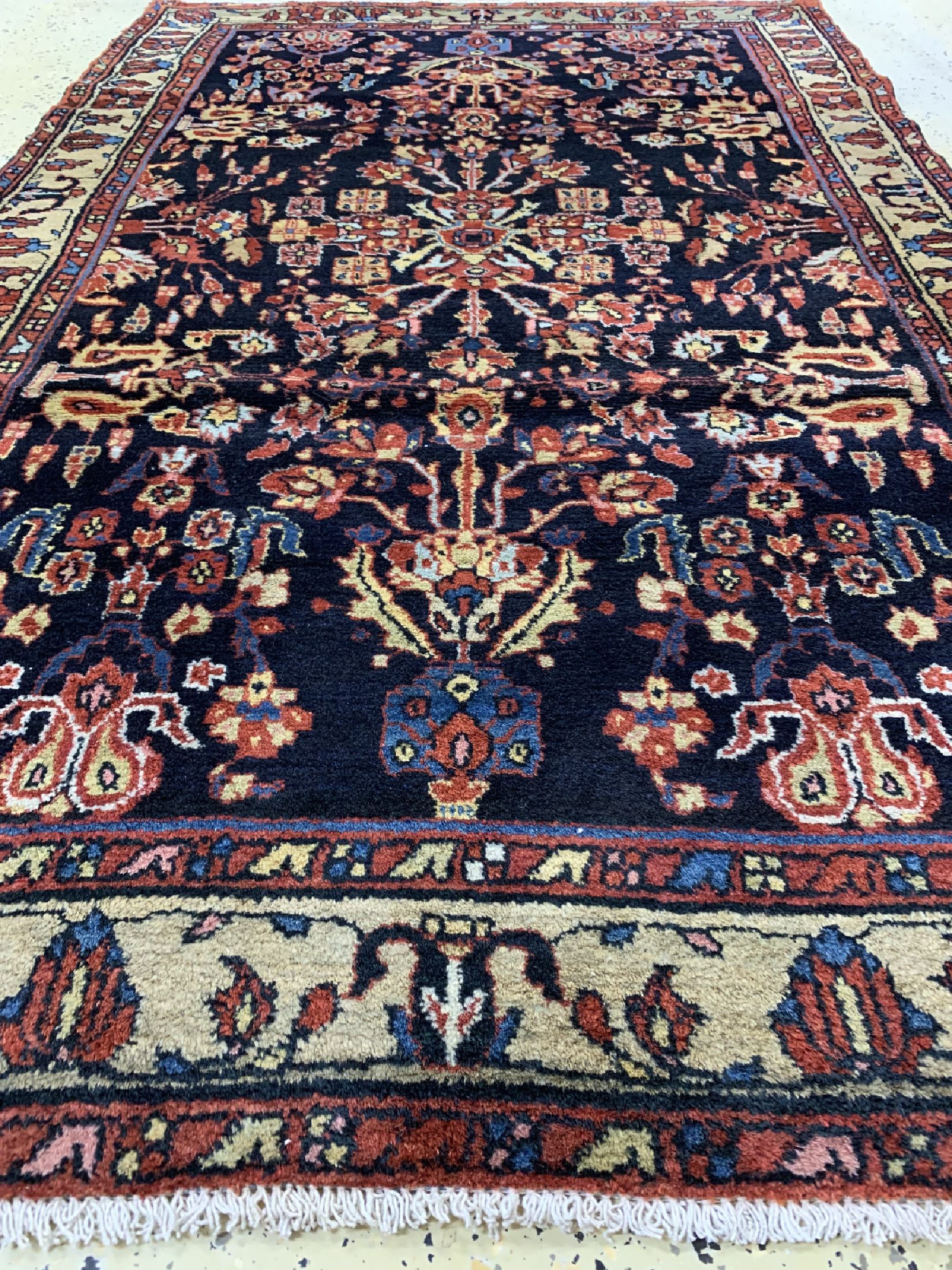 Detail d: Hamadan alt, Persien, um 1940, Wolle auf Baumwolle, ca. 200 x 127 cm, EHZ: 2