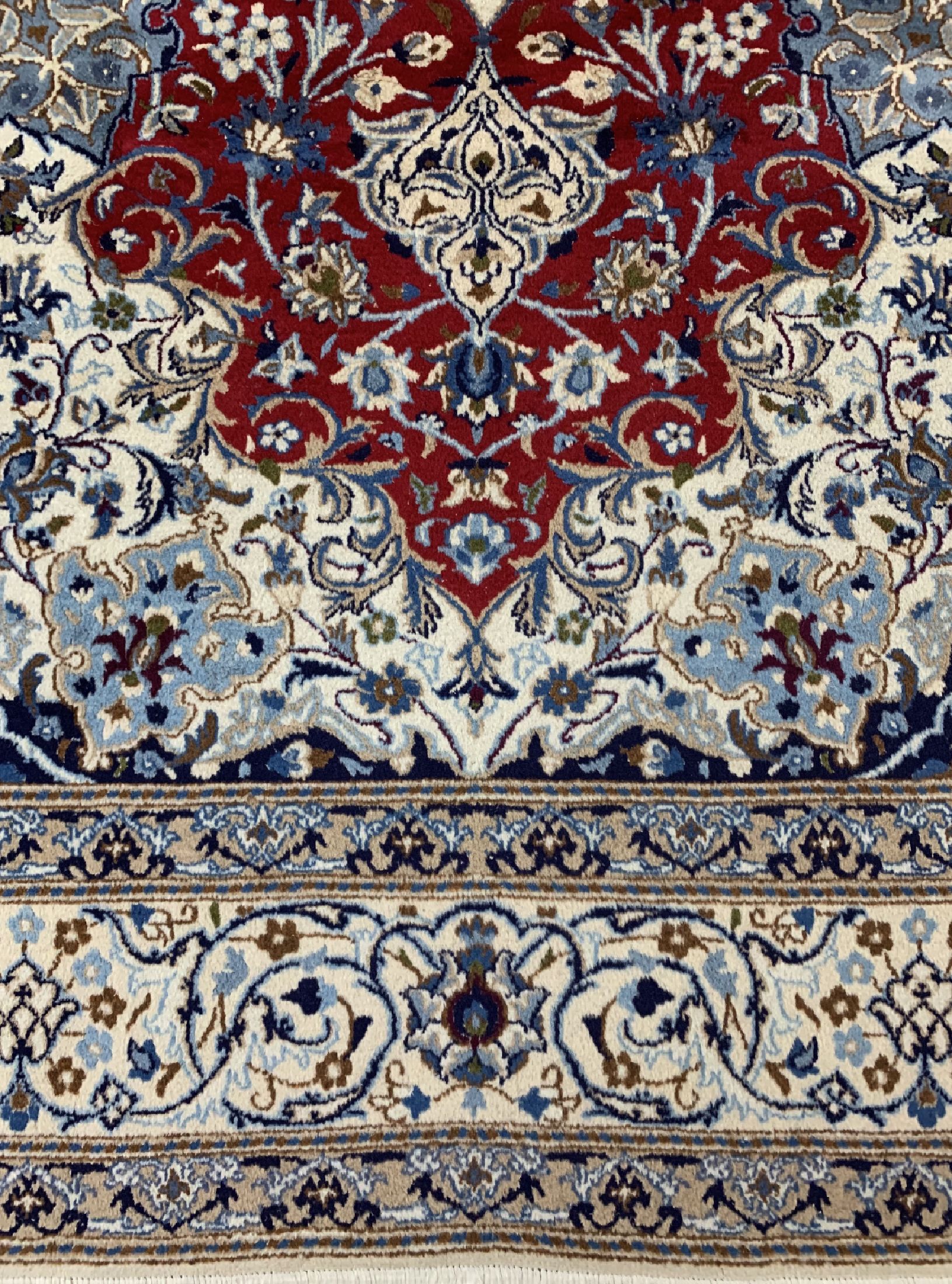 Detail b: Nain, Persien, ca. 50 Jahre, Wolle auf Baumwolle, ca. 346 x 254 cm, EHZ: 1-2