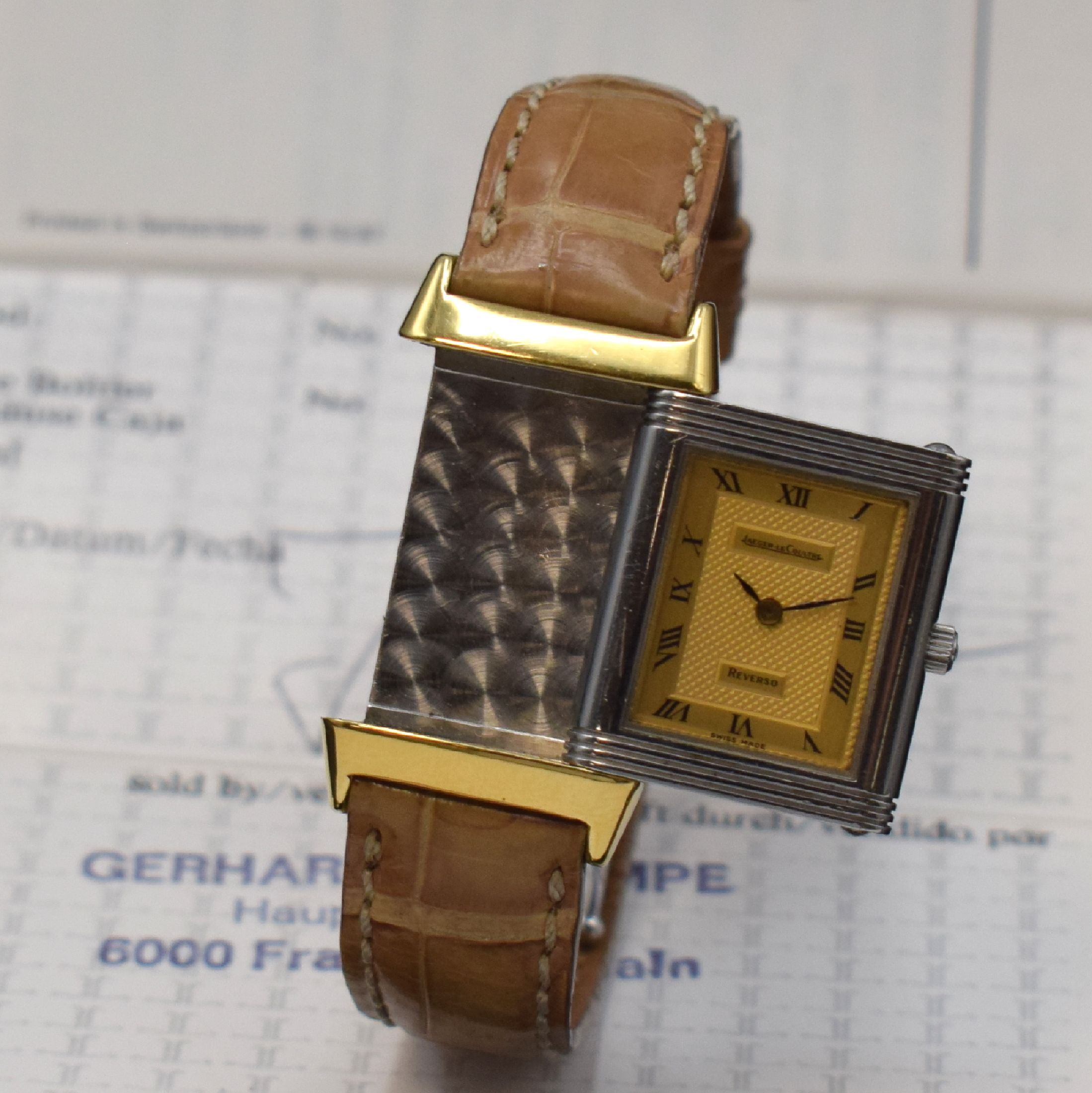 Detail c: Jaeger-LeCoultre Reverso Damenarmbanduhr in Edelstahl und Gold Referenz 261.5.08, Schweiz um 1995, quarz, drehbares Wendegehäuse, Rückseite m. ...