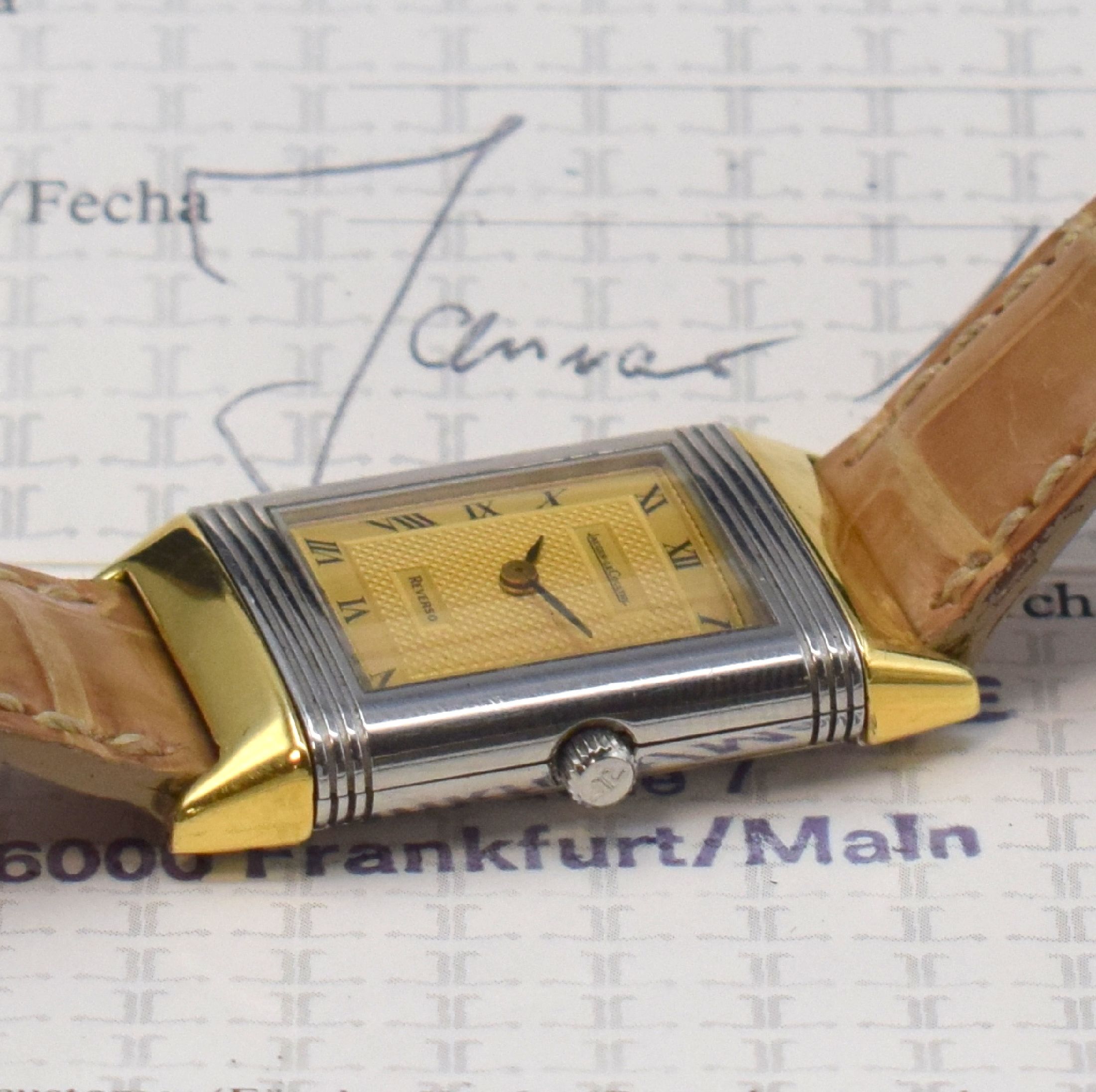 Detail e: Jaeger-LeCoultre Reverso Damenarmbanduhr in Edelstahl und Gold Referenz 261.5.08, Schweiz um 1995, quarz, drehbares Wendegehäuse, Rückseite m. ...
